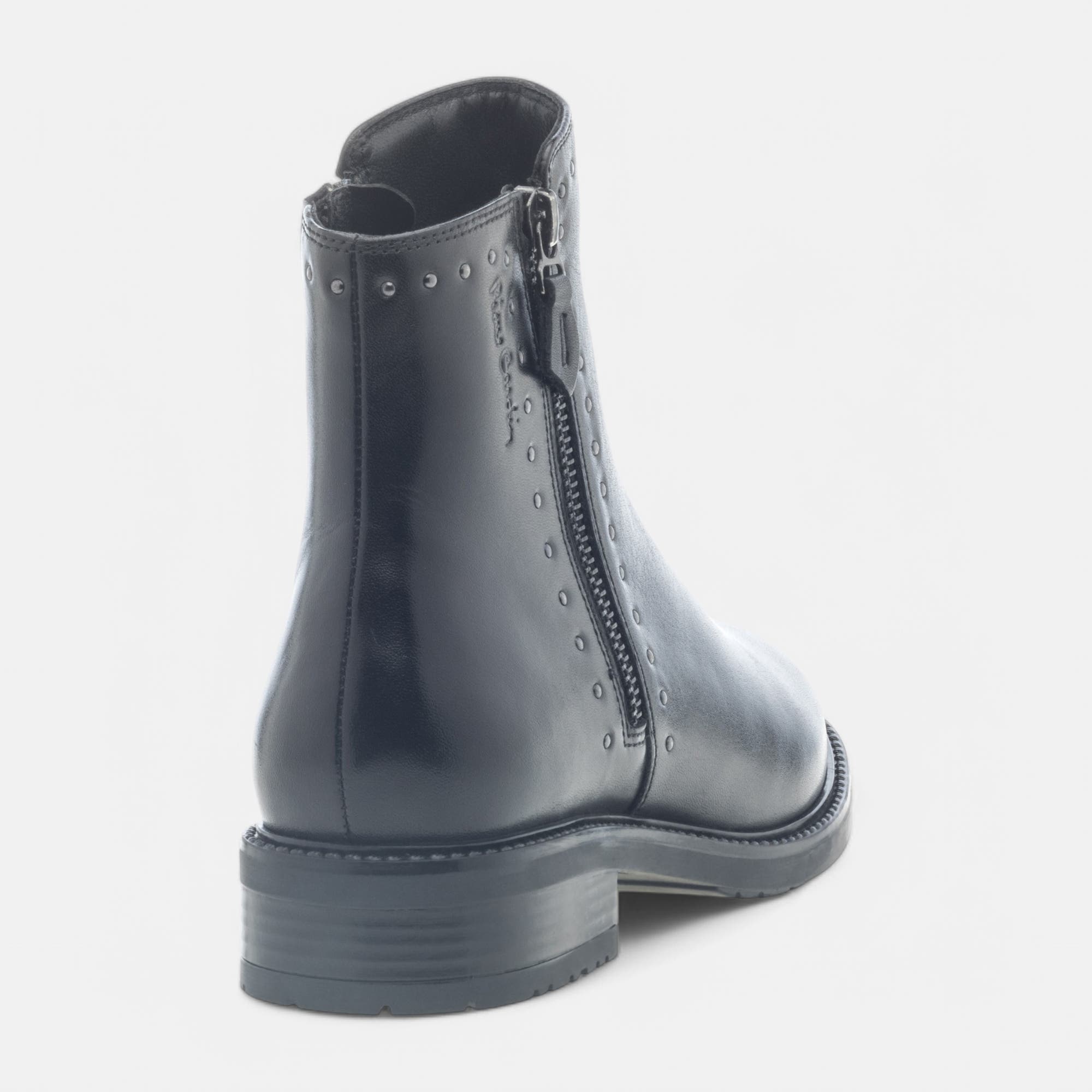 Bottines Femme en cuir noir
