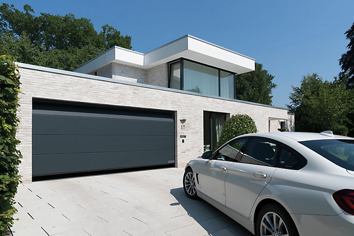 Porte de garage sectionnelle acier Hormann Planar gris anthracite RAL 7016 Matt Deluxe - l.250 x h.212,5 cm - motorisée