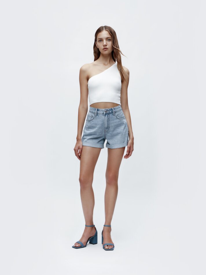 Shorts jeans estilo 