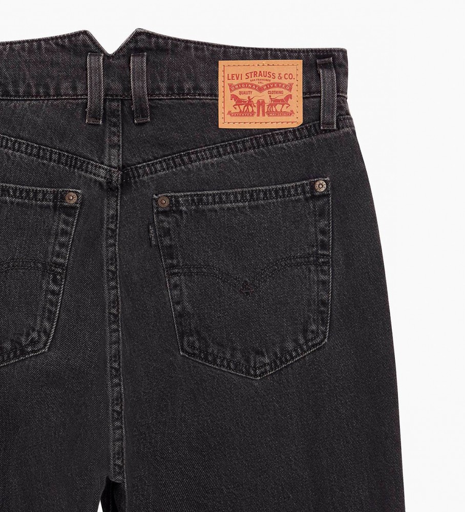 Calça jeans Levi's Mom de cintura alta preta