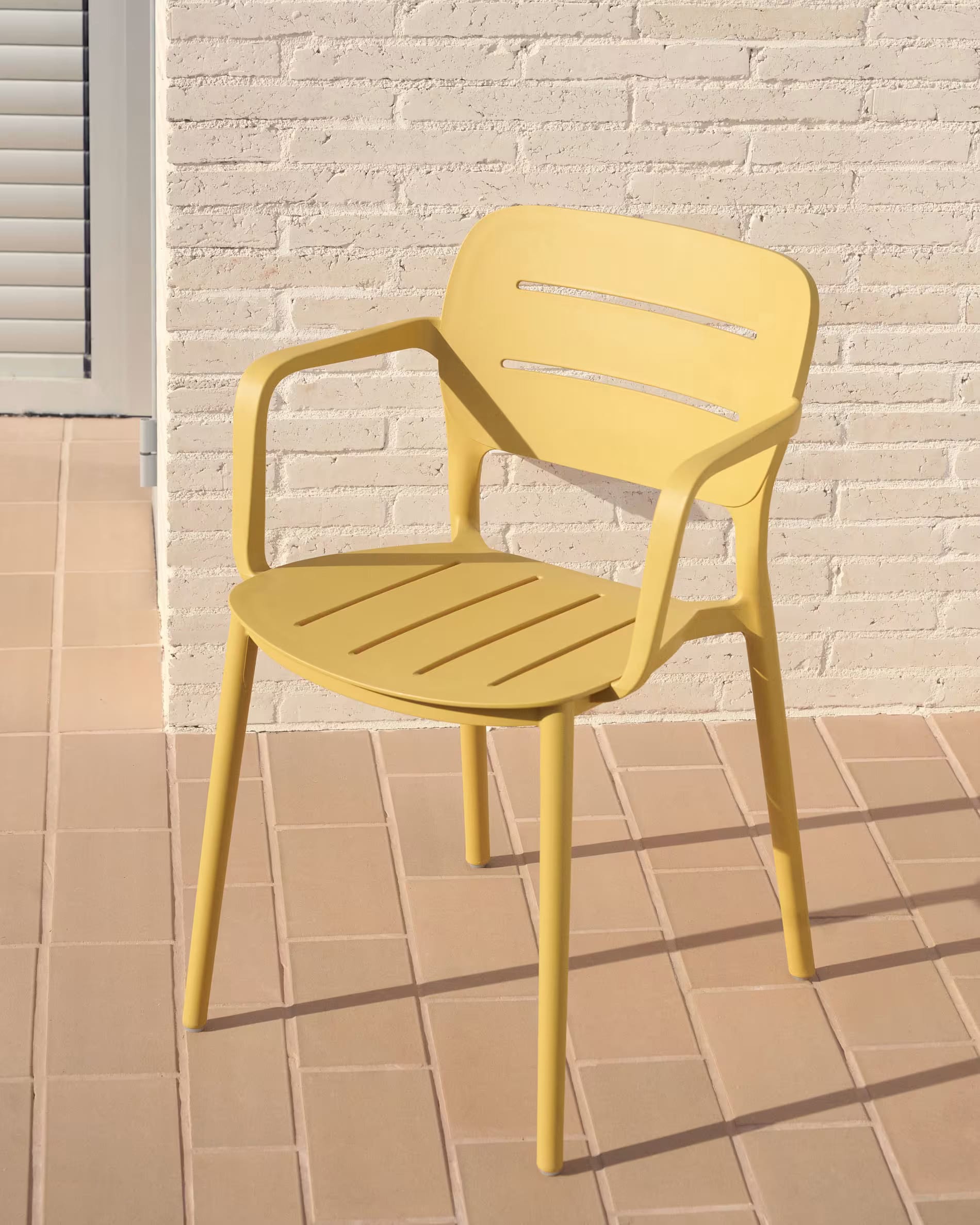 Kave Home Stapelstuhl Garten MORELLA 4er Set senfgelb