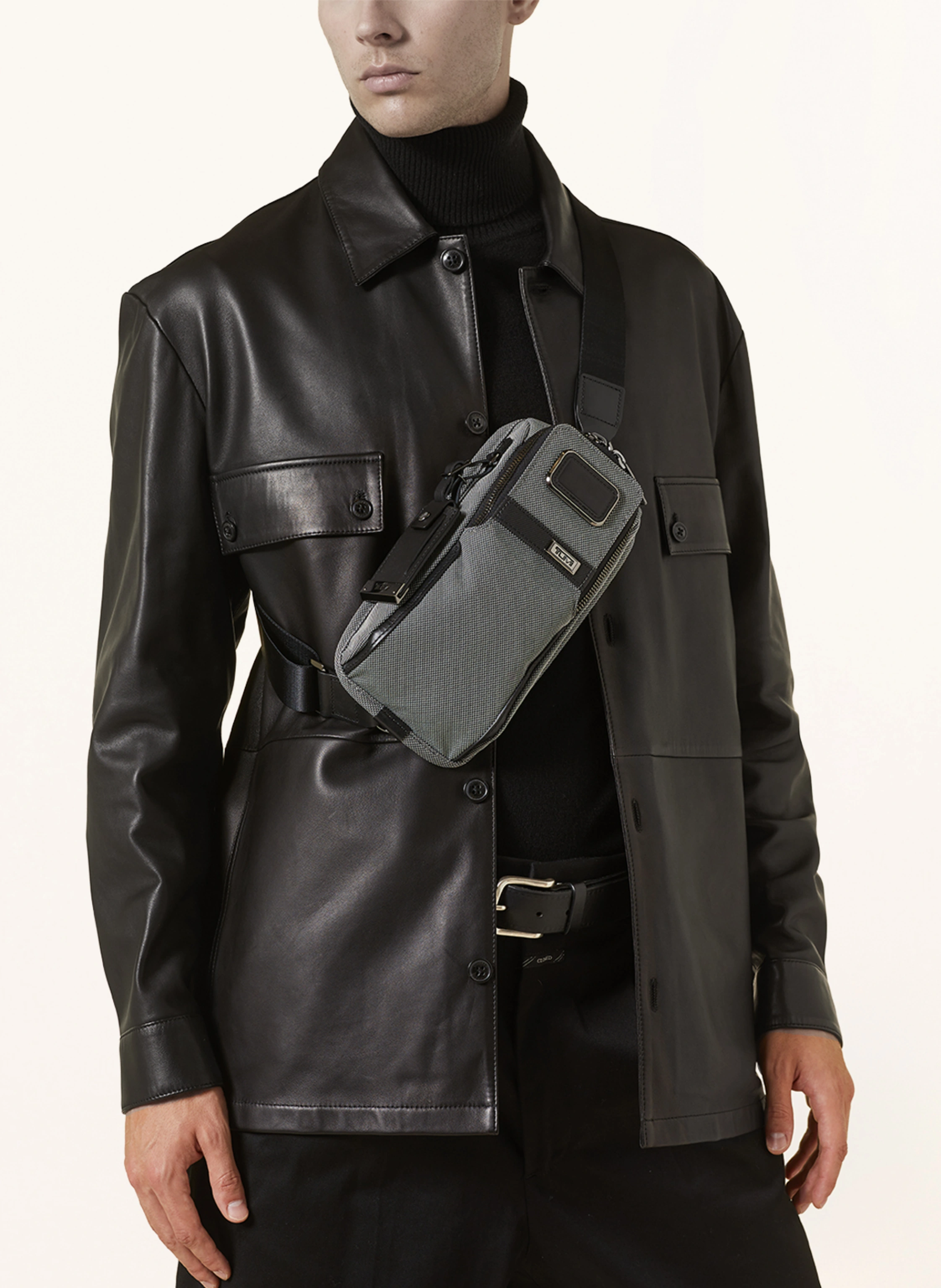 TUMI ALPHA Umhängetasche COMPACT SLING