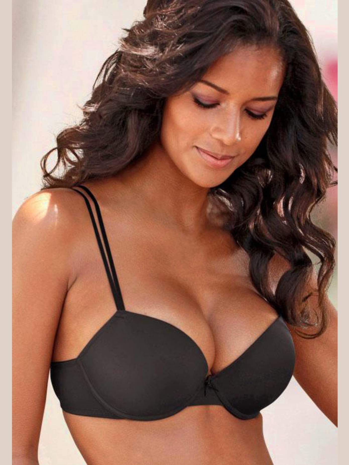 Soutien-gorge push-up avec bonnets préformés sans couture