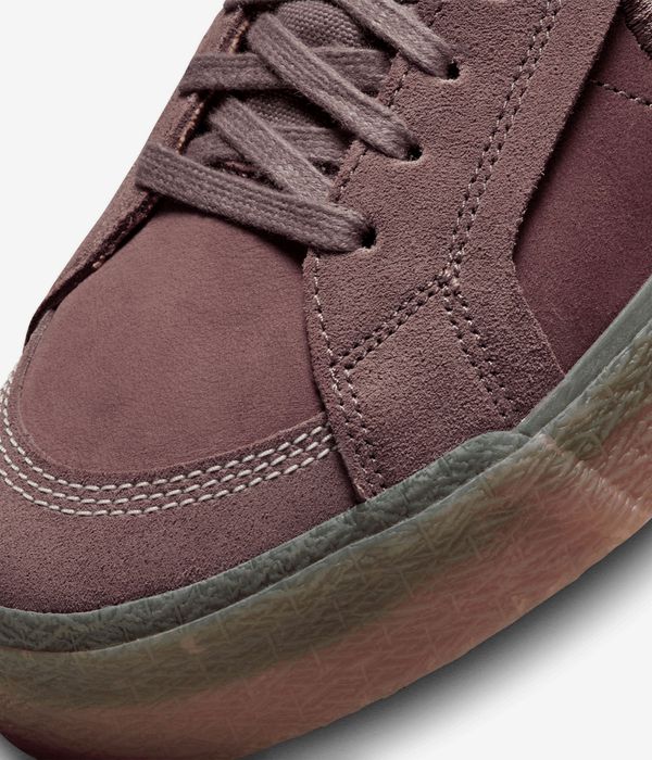 Nike SB Zoom Blazer Mid Premium Schuh (plum eclipse)