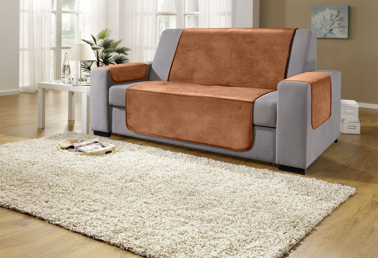 Sessel- und Sofaschoner mit Anti-Rutsch-Beschichtung