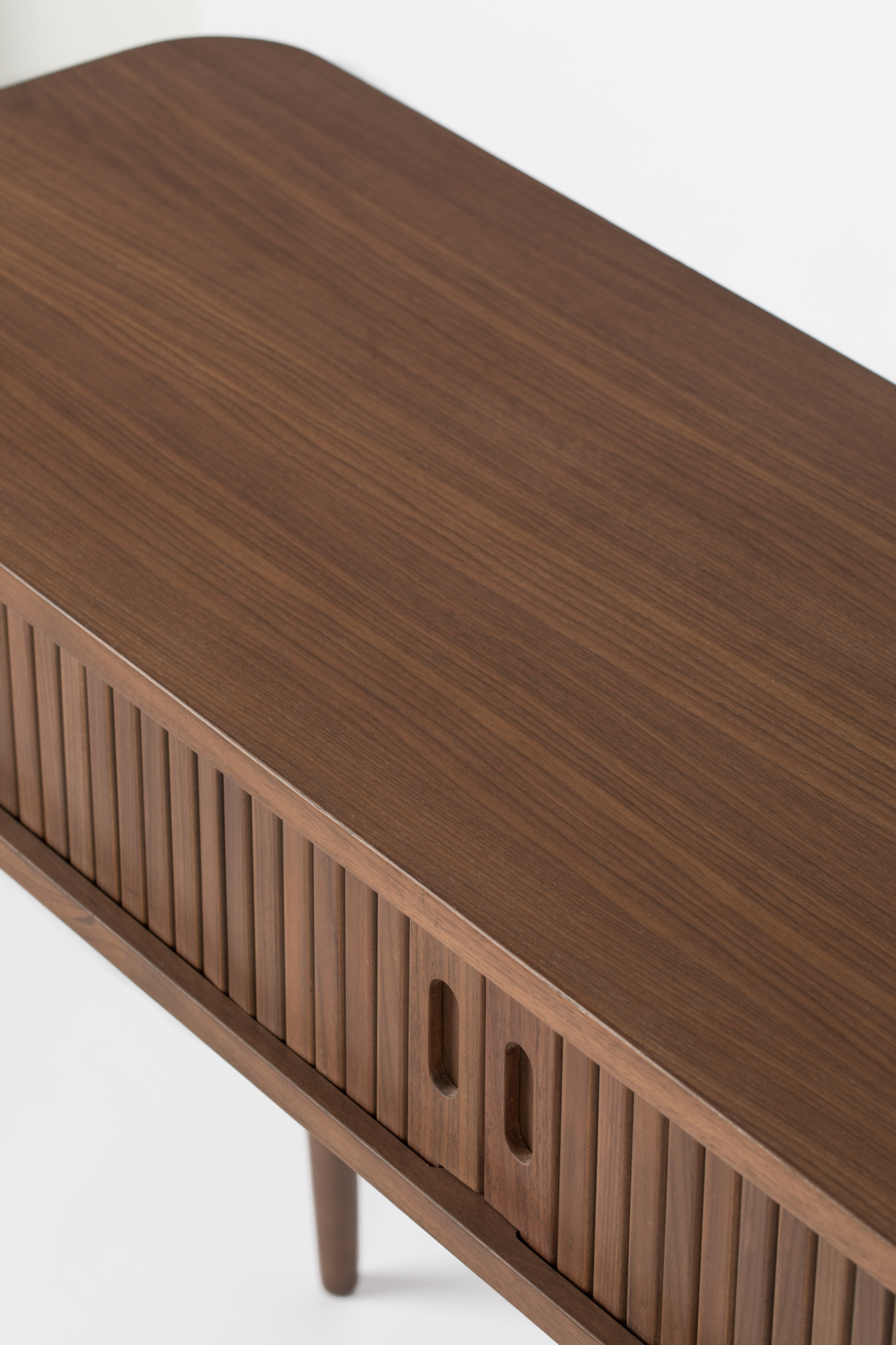 Zuiver Barbier Console Tafel Walnoot