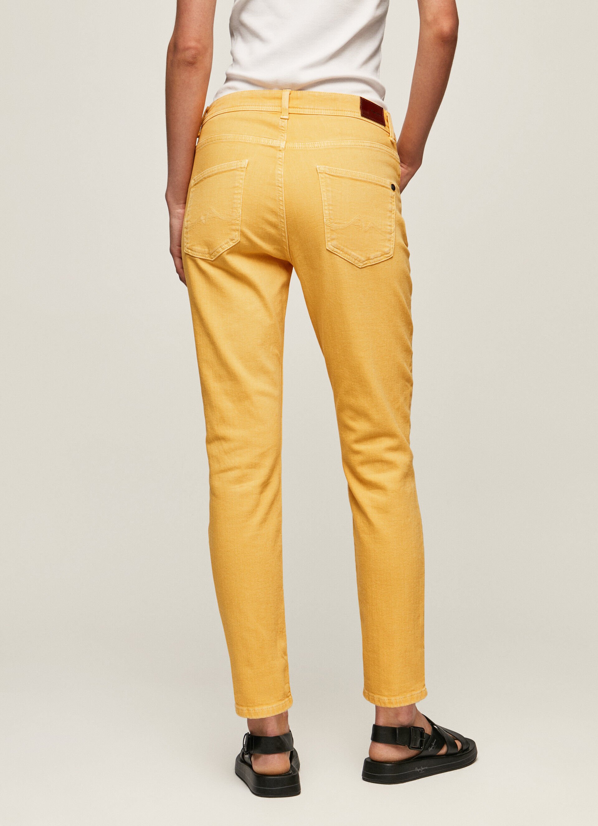 Calça de corte relaxado com 5 bolsos - brilho