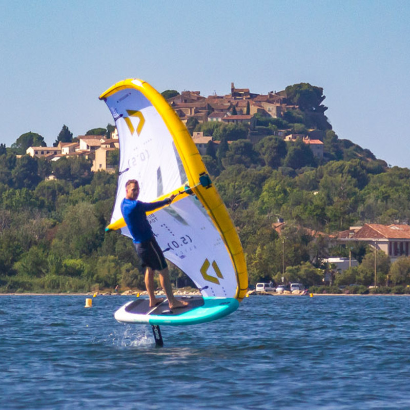 PACK DE WINGFOIL AIRUSH + FOIL TAHE + PLANCHE TALAIA