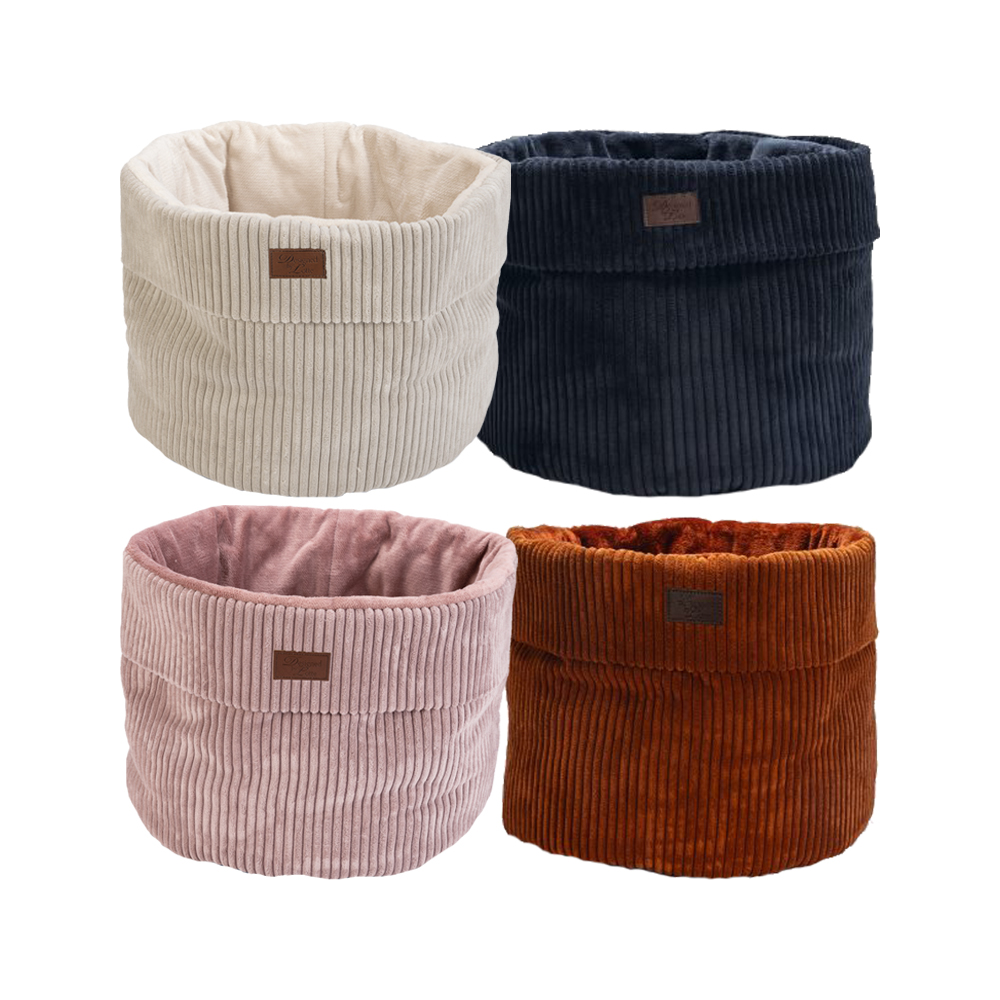 Designed by Lotte Ribbed Kattenmand