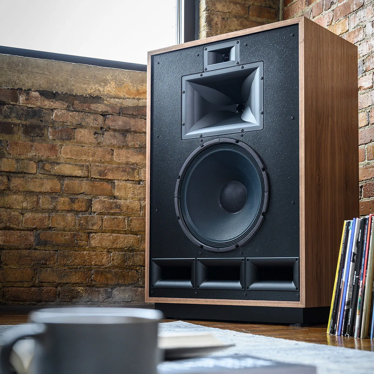 Klipsch Cornwall IV Noyer (la paire) Enceintes colonne