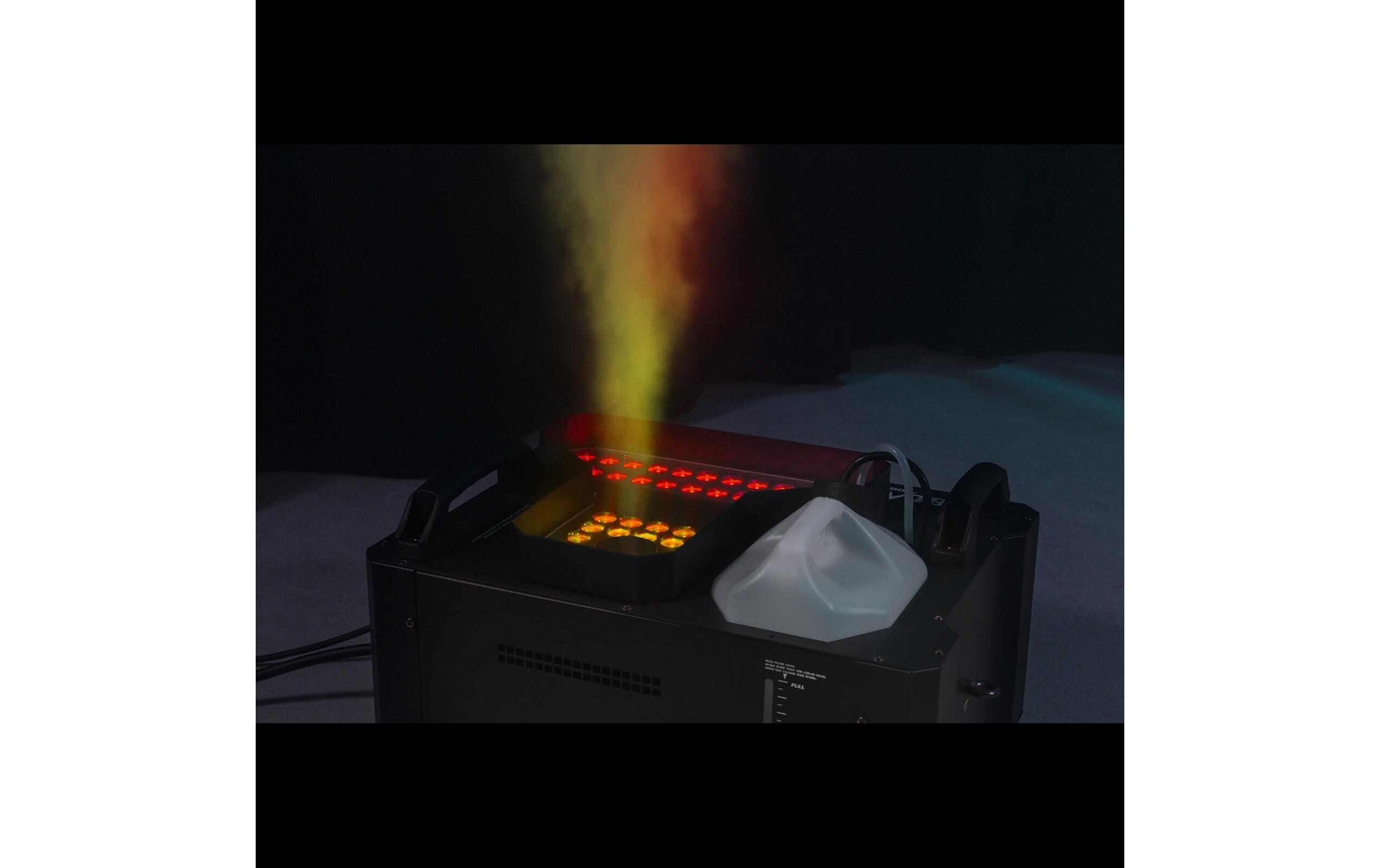 Nebelmaschine BLAZE3500<br>3500W Nebelmaschine mit 48x 4W 4-in-1 LEDs