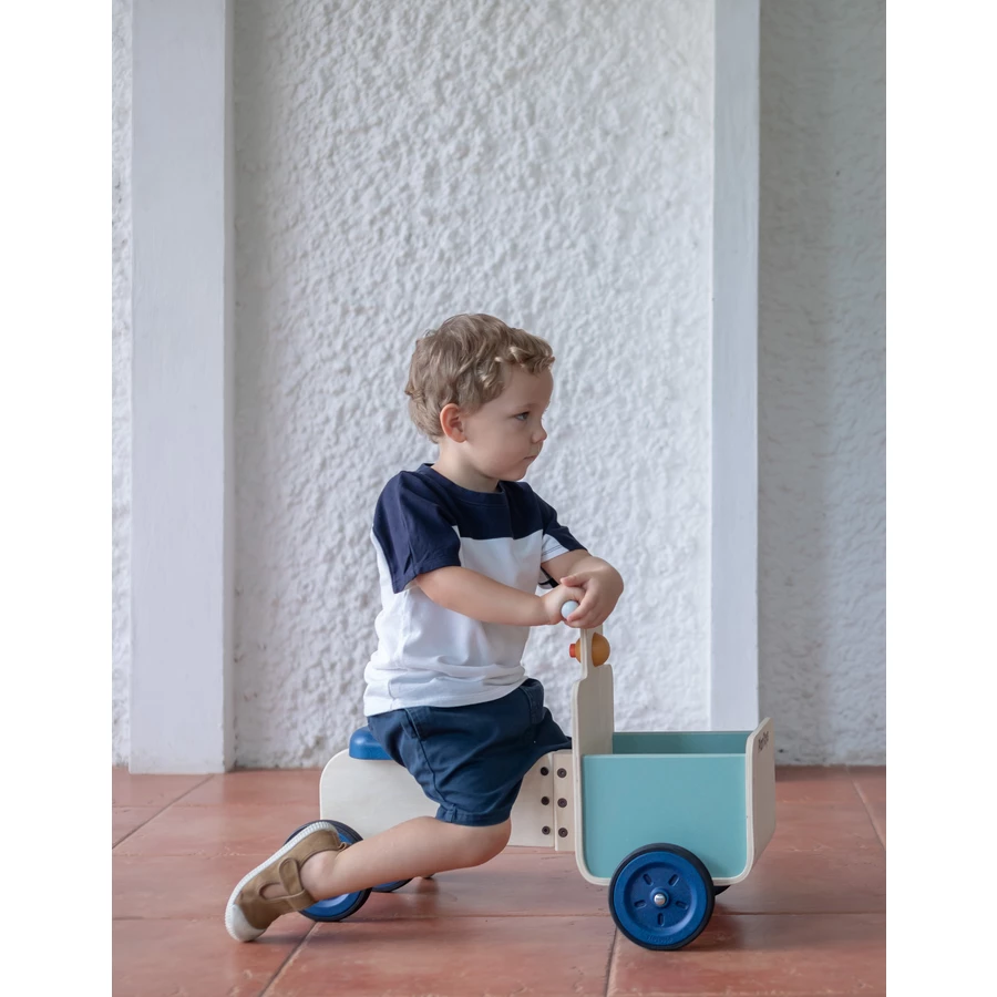 PlanToys Rutscher mit Lieferkorb Orchard