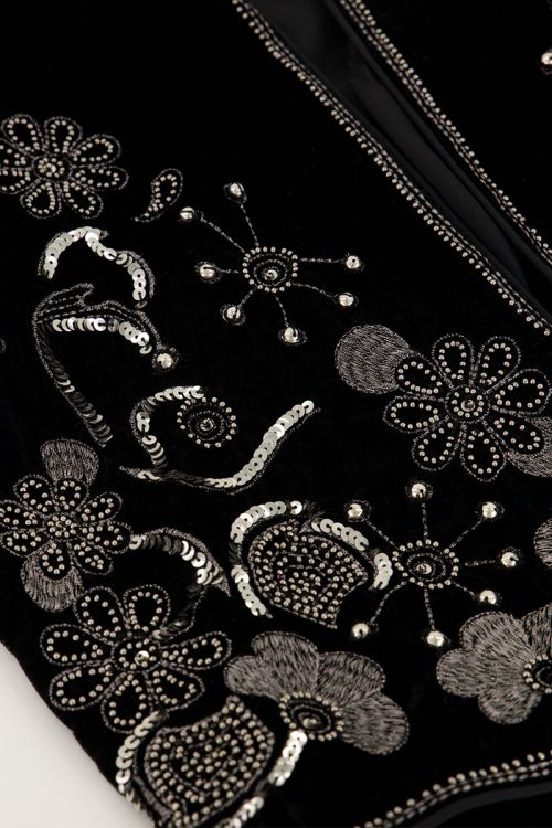 Zwart velvet jacket met zilverkleurige embroidery