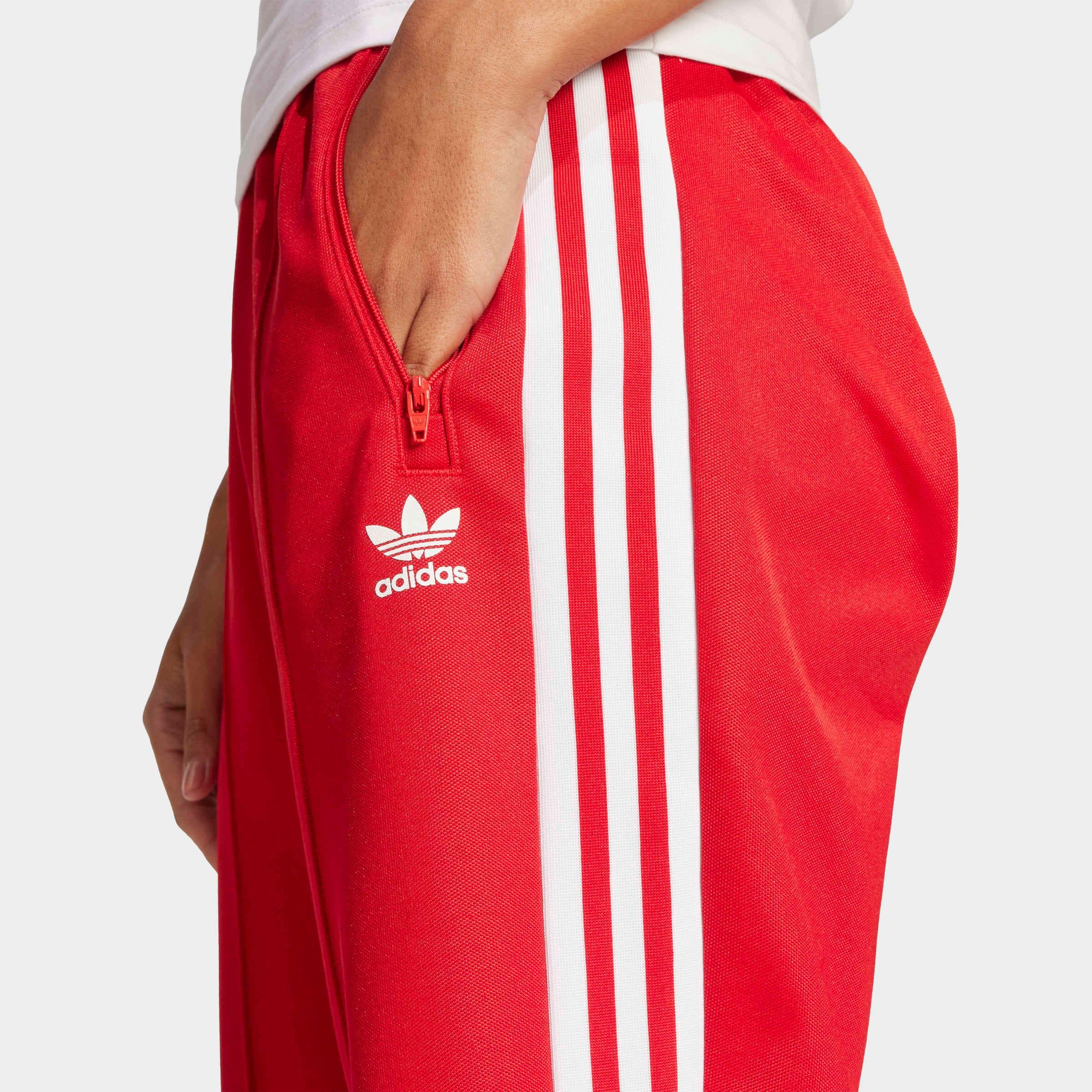 adidas Originals Sporthose »CLASSIC TP«  Retro Style, der gerade Schnitt mit schmal zulaufenden Bein