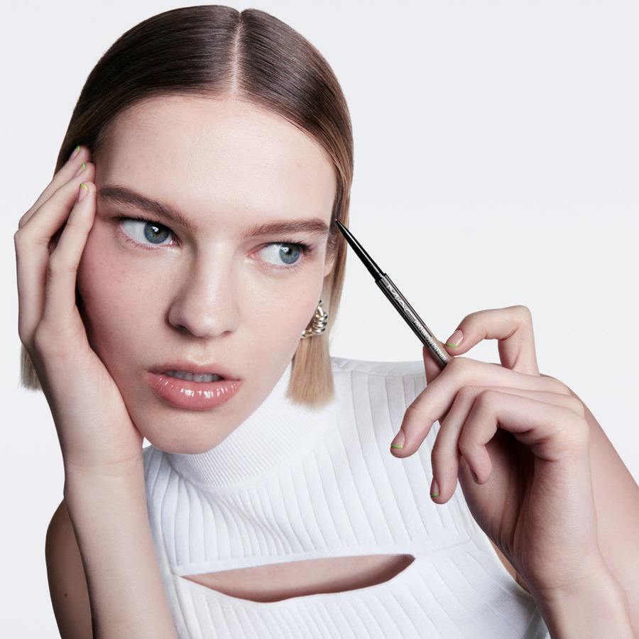 MAC Pro Brow Definer 1mm Penny 0,03g