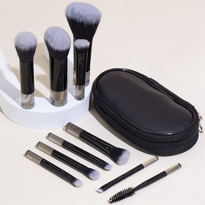 Technique Pro<br>Petite Glow rejse makeupbørste