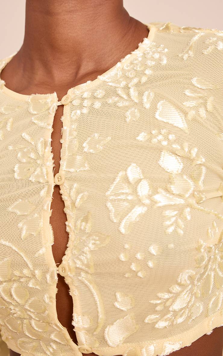 Butter Yellow Top Court Transparent À Fleurs Avec Boutons