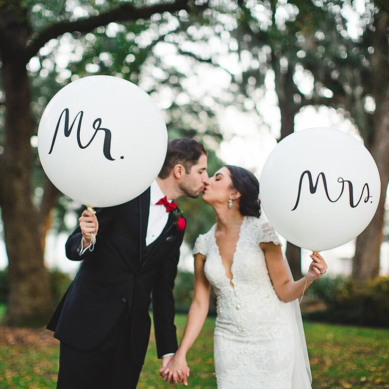 (2er Set) Ø90cm Mr. & Mrs. XXL Party Ballons Hochzeits Latex Luftballons Extragross - Weiss