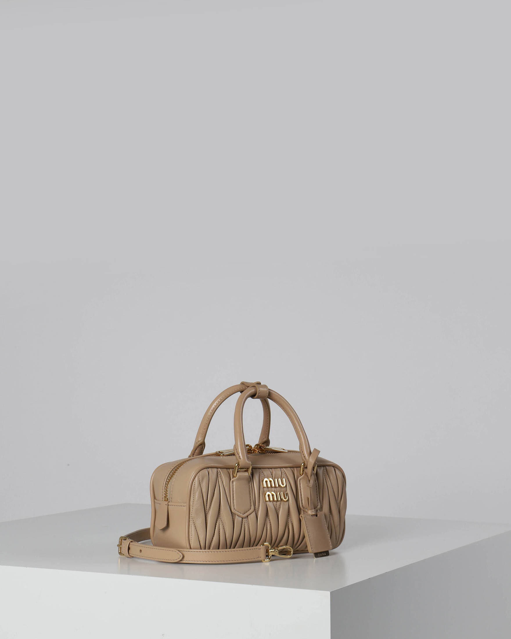 Miu Miu| Damen Henkeltasche ARCADIE MATELASSÉ