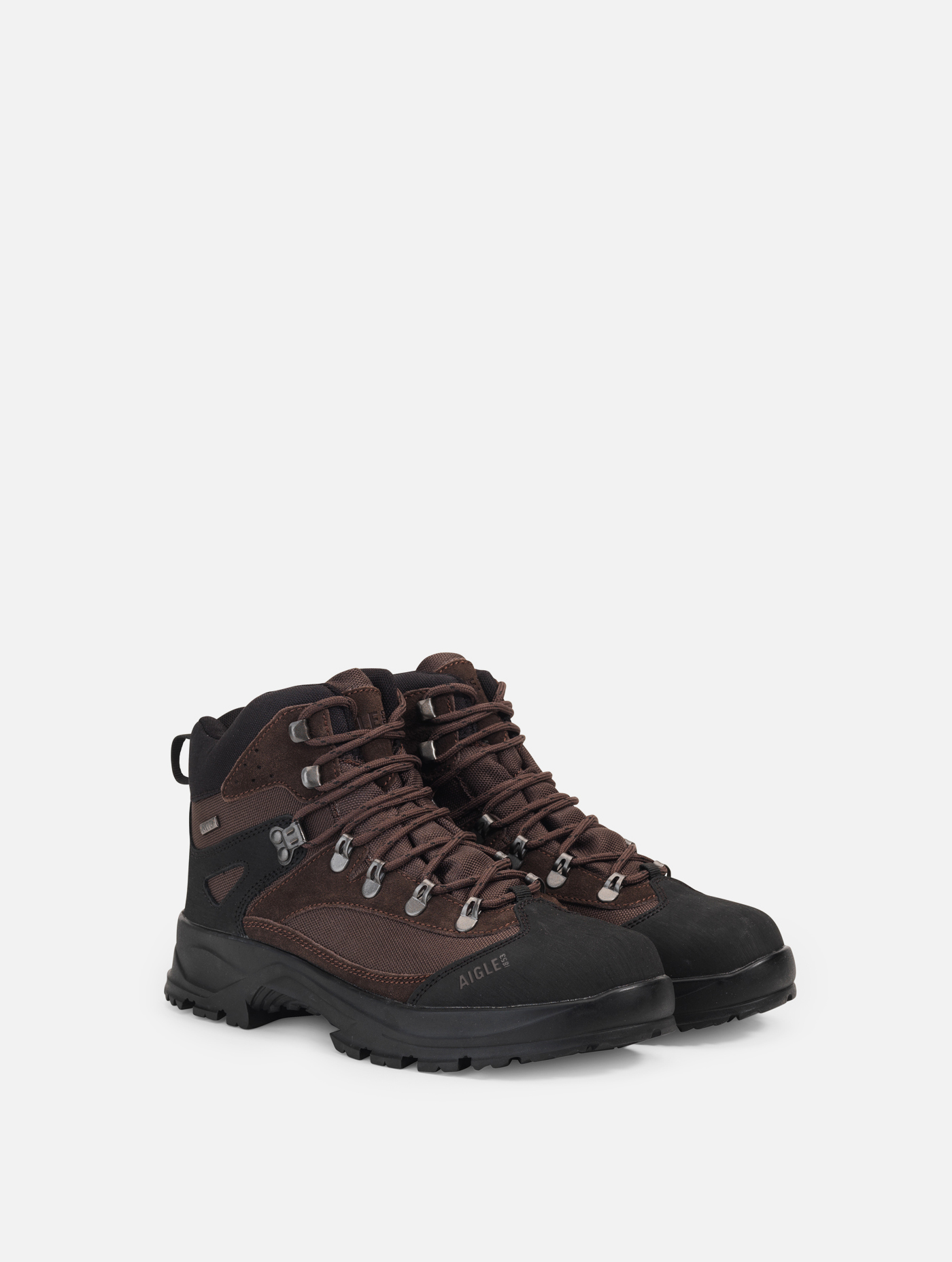 La chaussure montante imperméable et respirante DARKBROWN