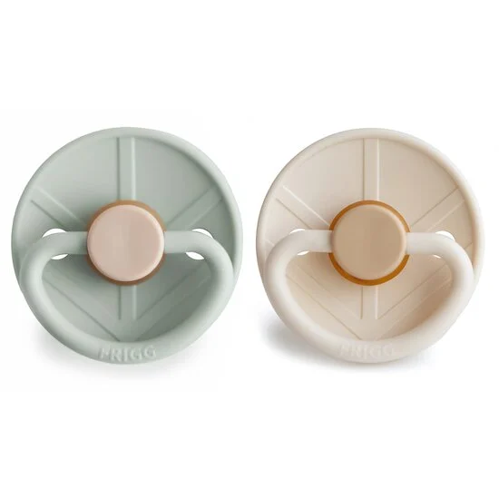 Lot 2 sucettes en latex Little Viking   sage / cream        de               Frigg