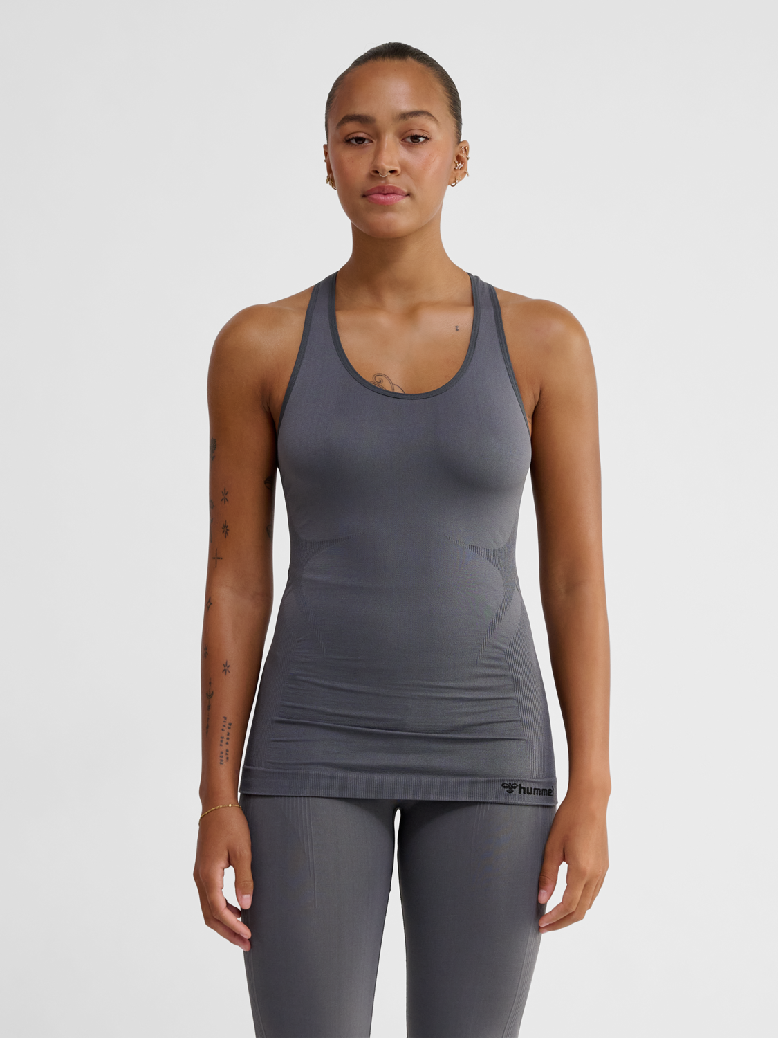 hmlTIF SEAMLESS TOP