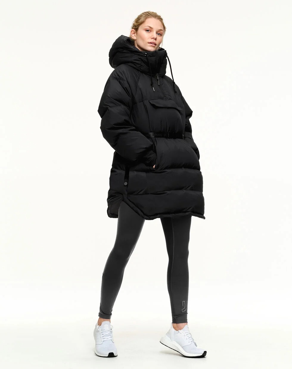Adapt Down Poncho 2.0 Dame Black