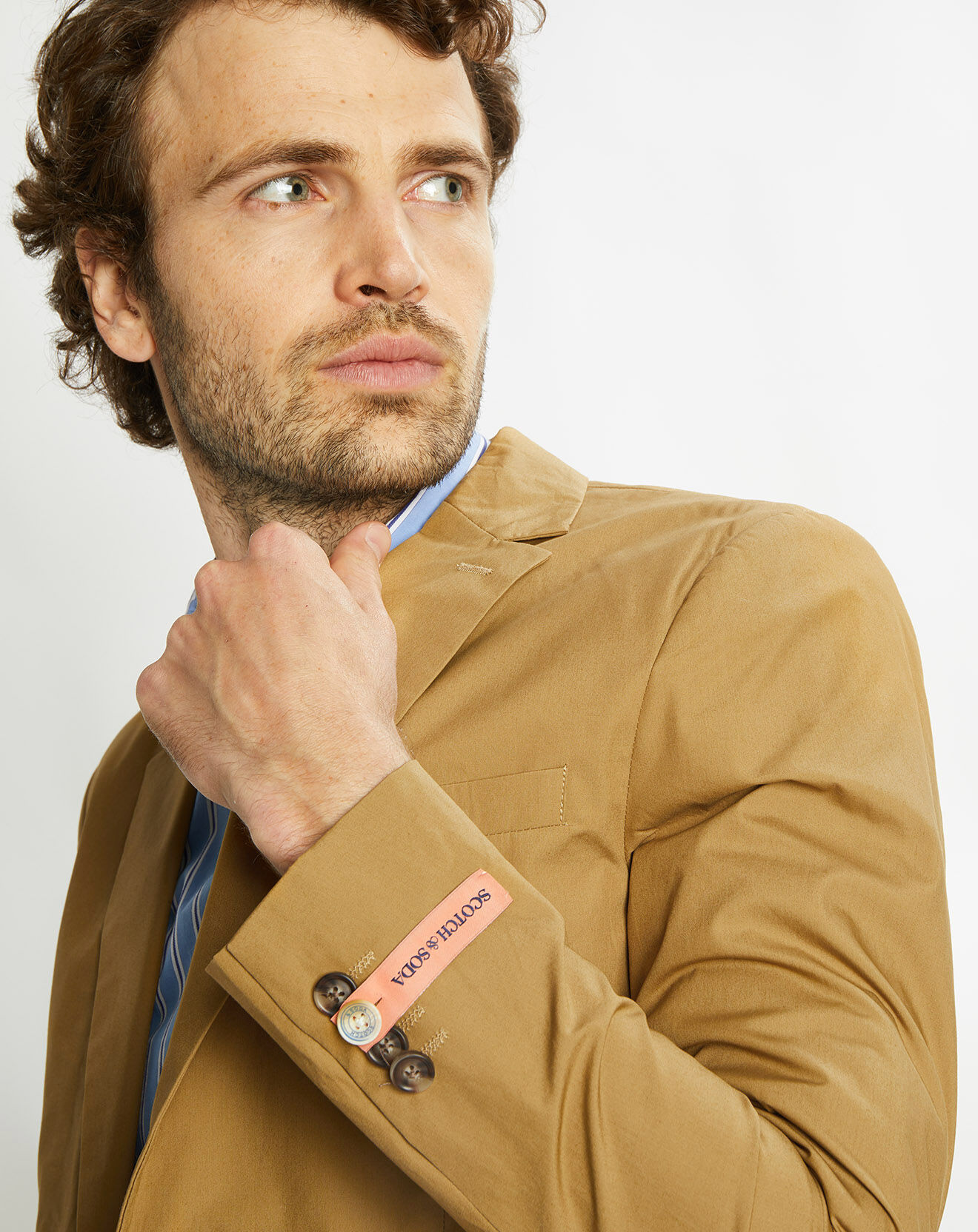 Scotch & Soda Veste Cintrée en Popeline Stretch 2 boutons camel