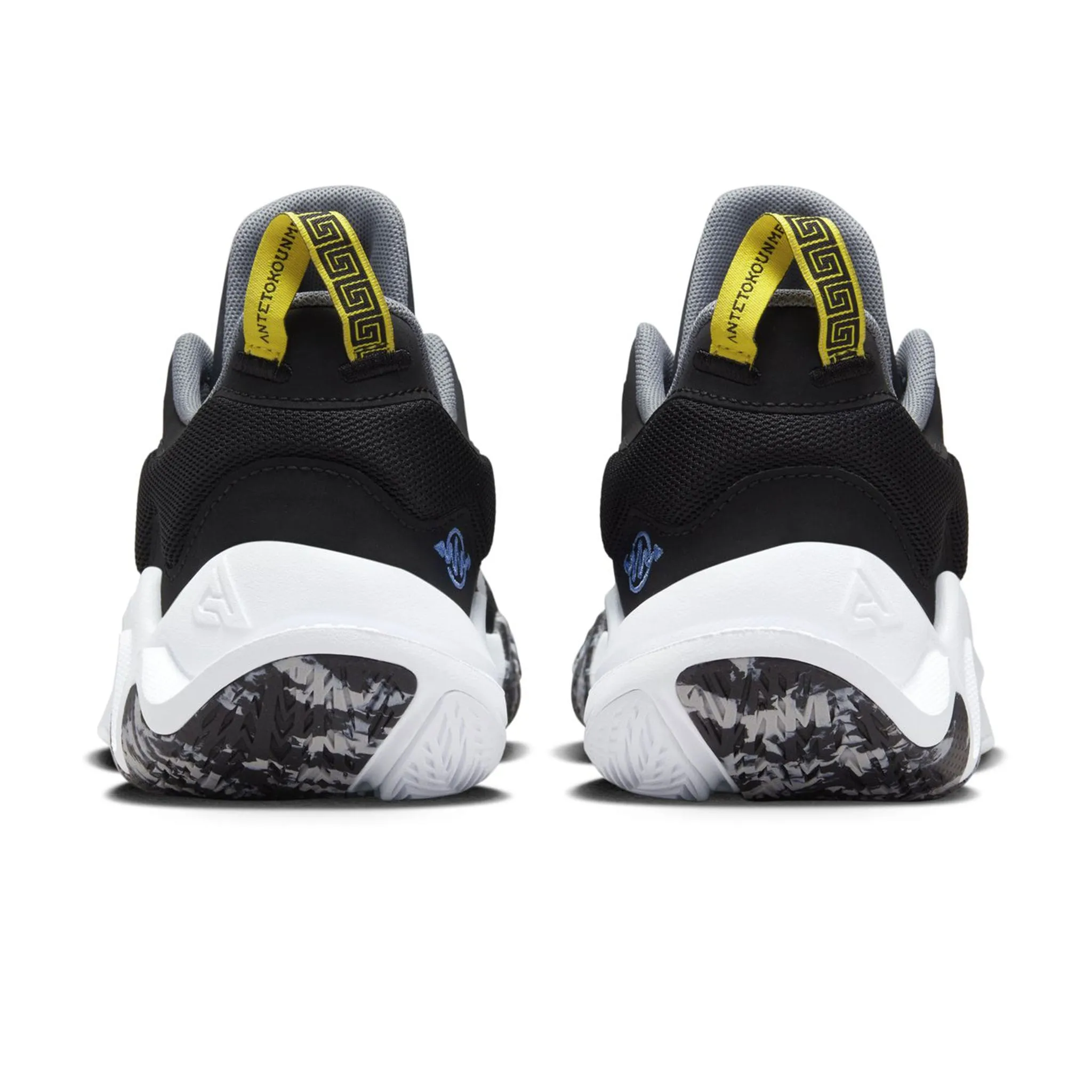 Nike Soulier Giannis Immortality 2 Pointures 4-7