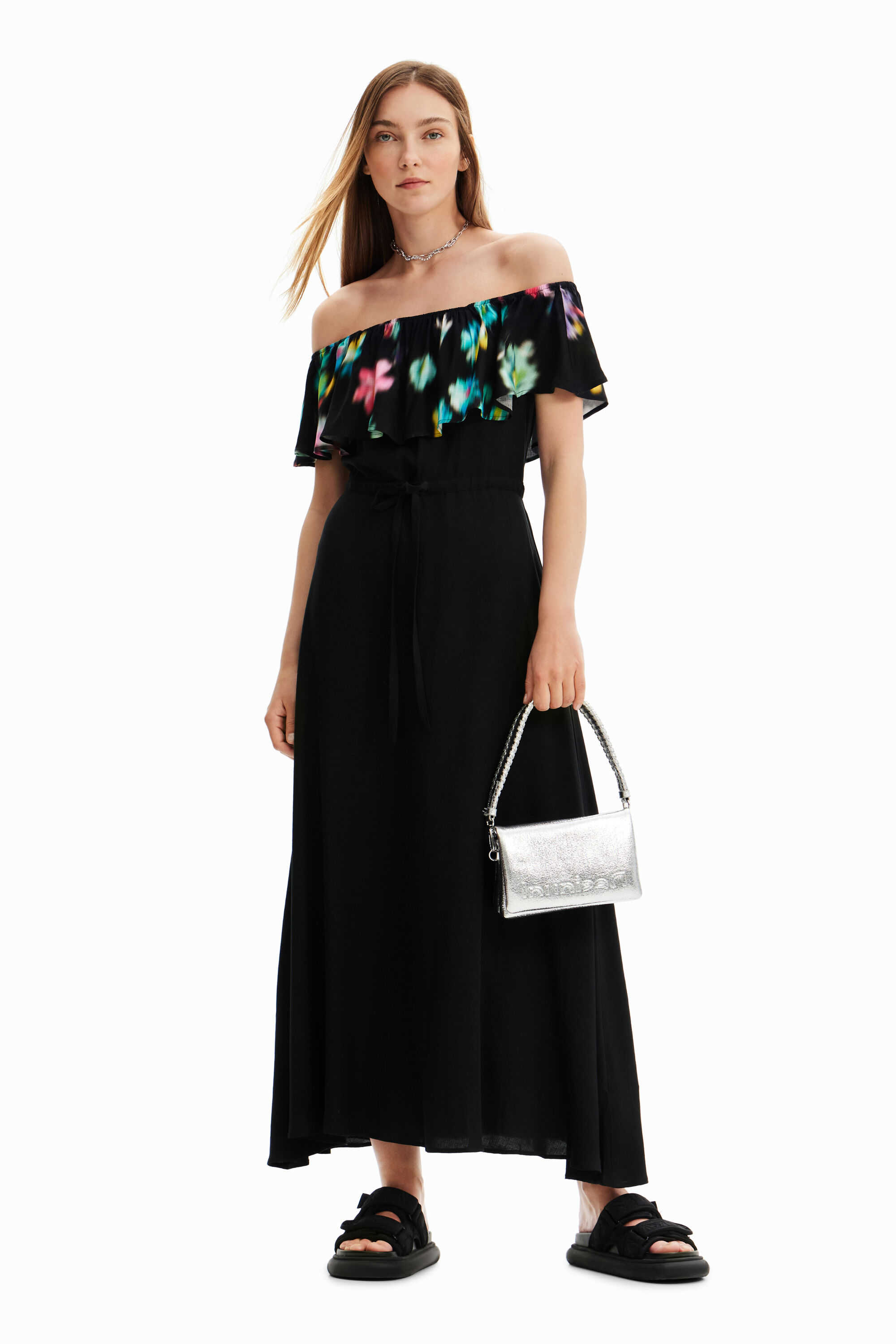 Robe longue volant floue