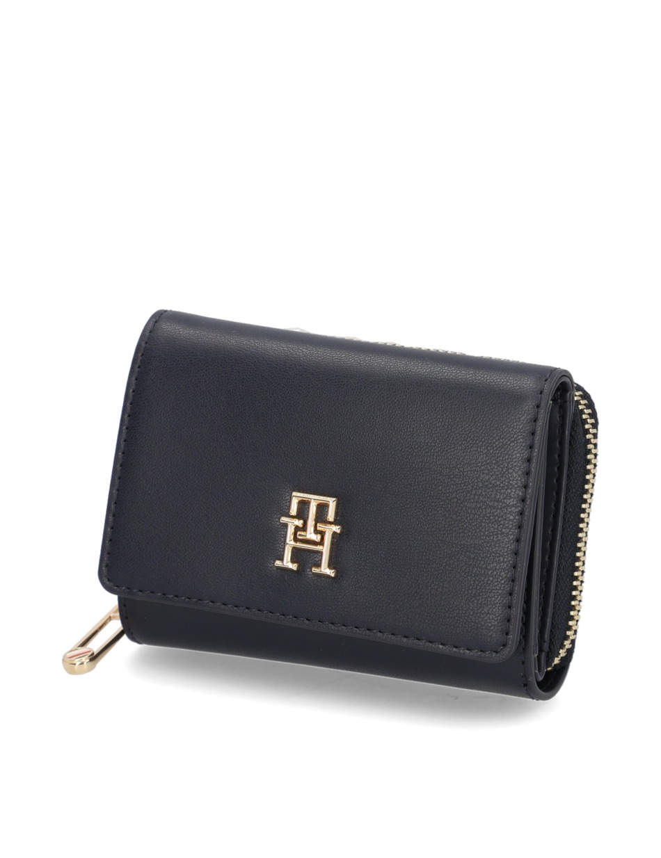 ICONIC TOMMY MED FLAP