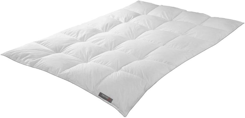 Badenia Trendline Comfort Daunendecke, warme Winterdecke mit 90% Daunen & 10% Federn der Klasse I, 135 x 200 cm, Down Pass geprüft & Öko-Tex zertifiziert, produziert nach deutschem Qualitätsstandard