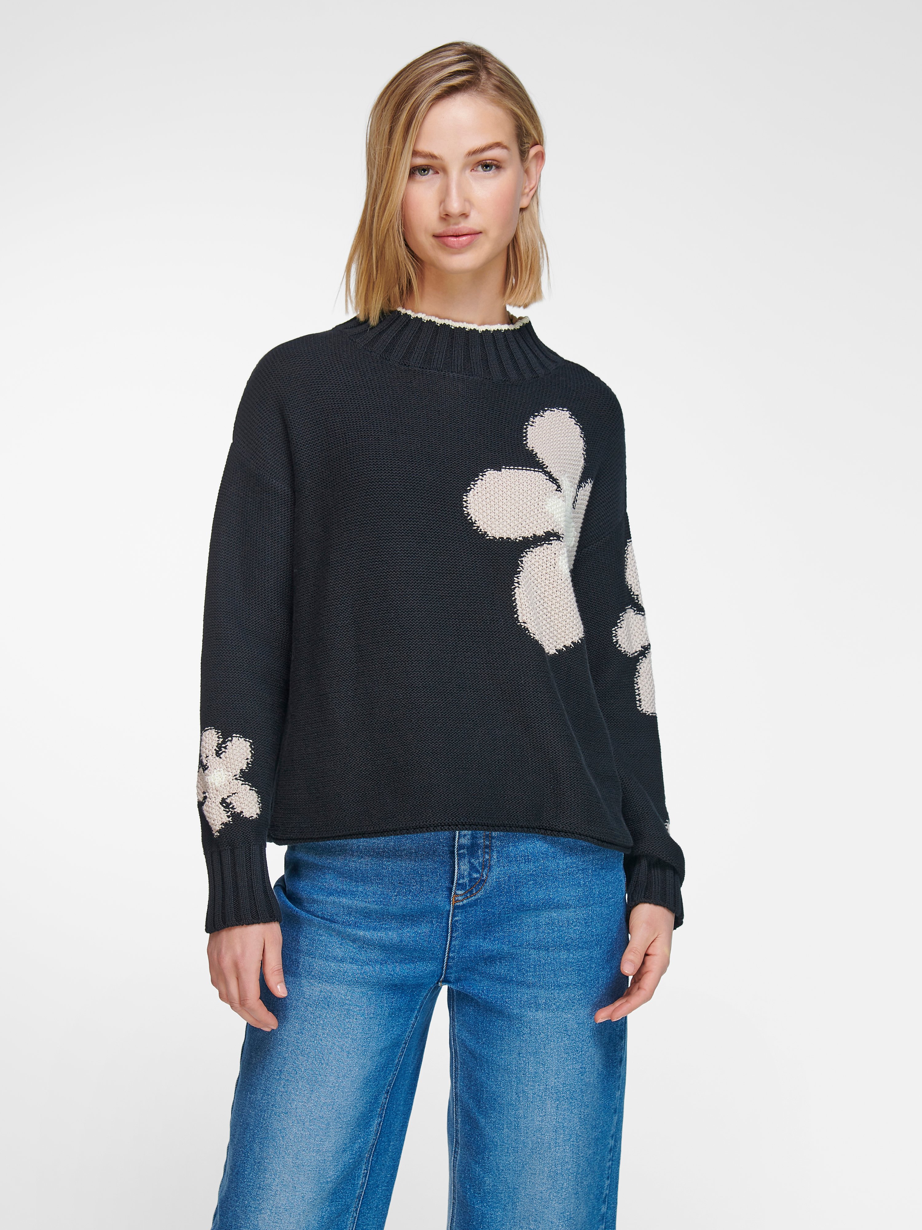 Pullover mit Stehbund