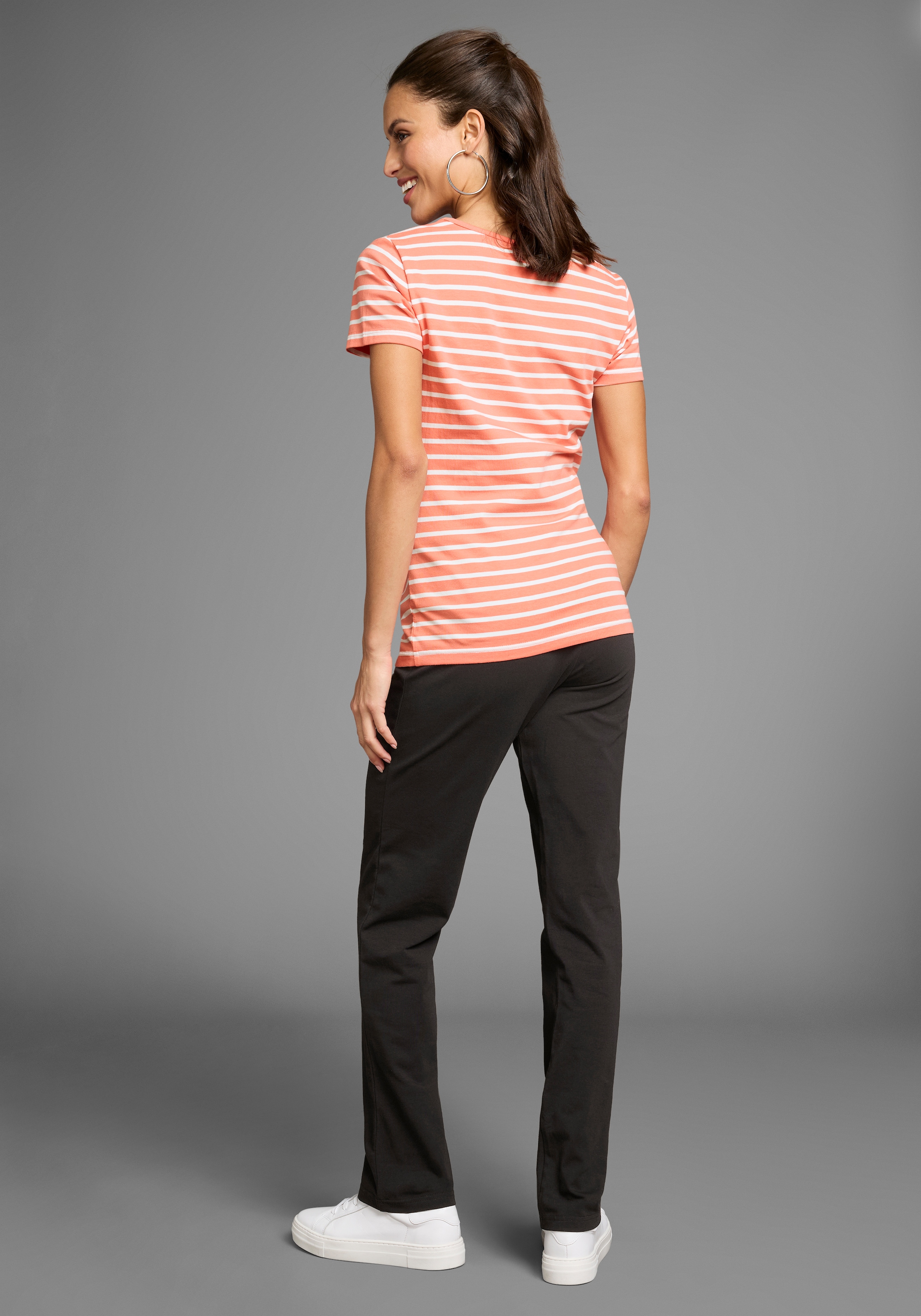Neun Monate Umstandsshirt »2tlg. Set: T-Shirt+Leggings« Set, 2, 2 Stk. Komplett Outfit für die Schwangerschaft und Stillzeit