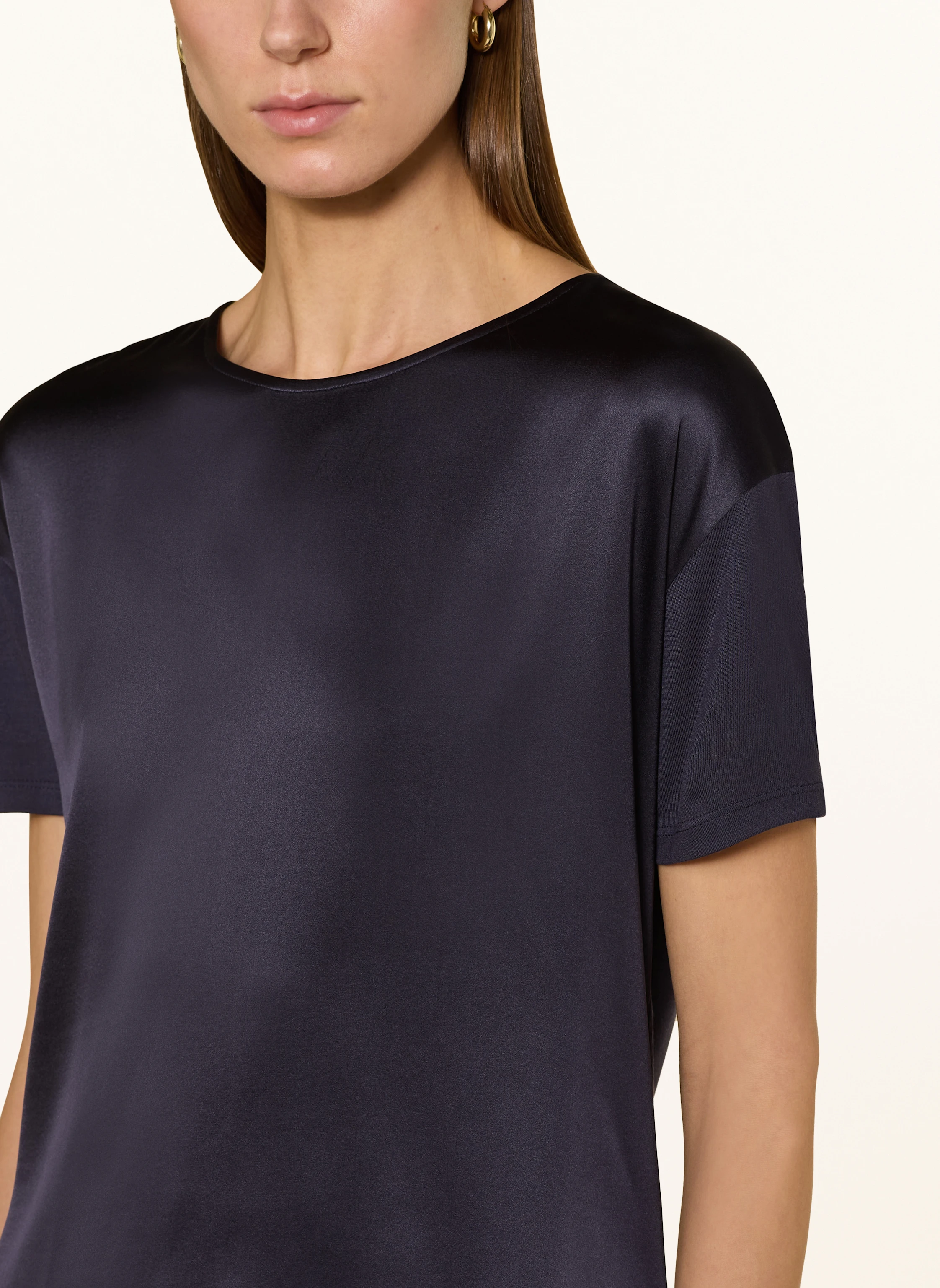 BOSS Blusenshirt ESANDY im Materialmix mit Seide