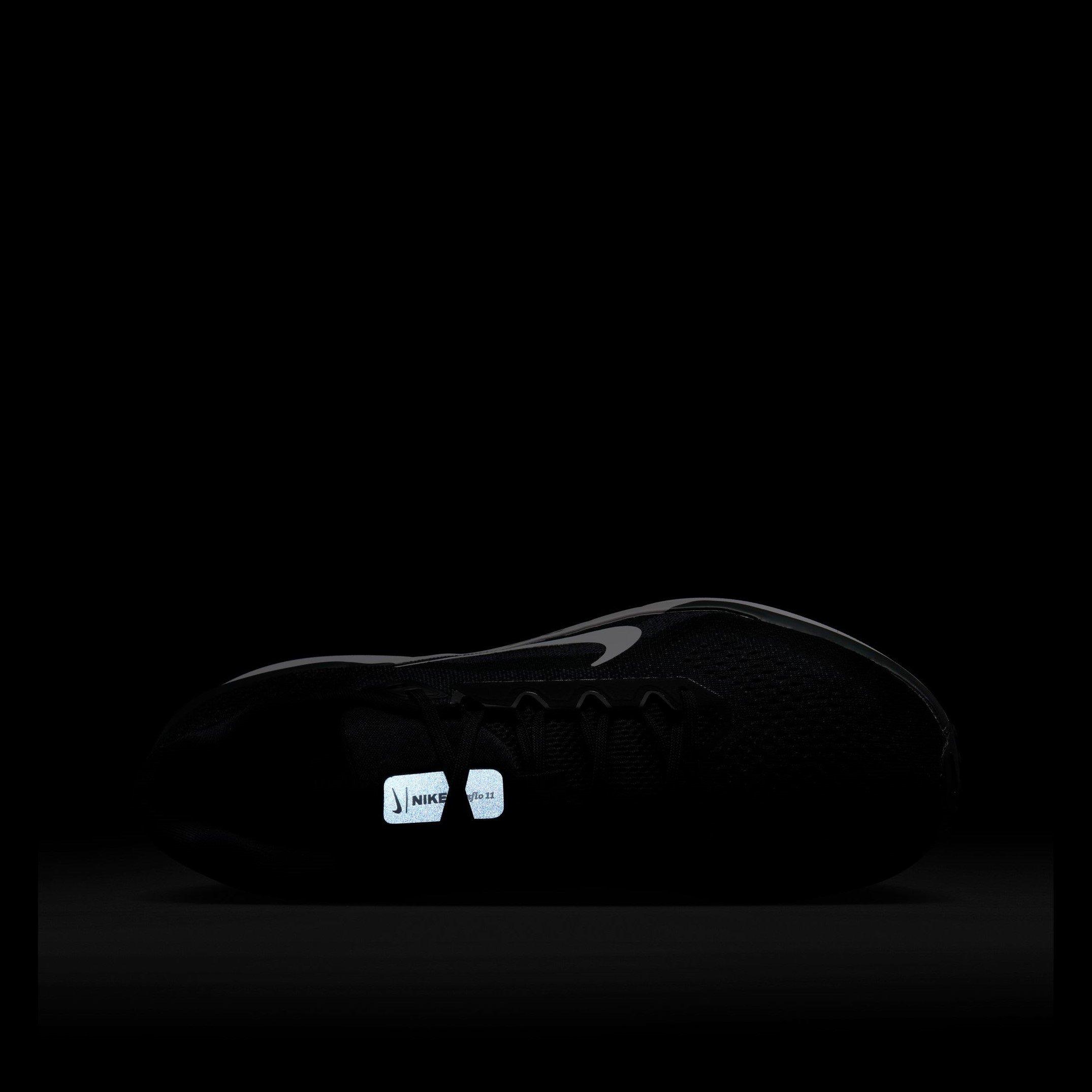 Nike Winflo 11 Mens Road Running Shoes