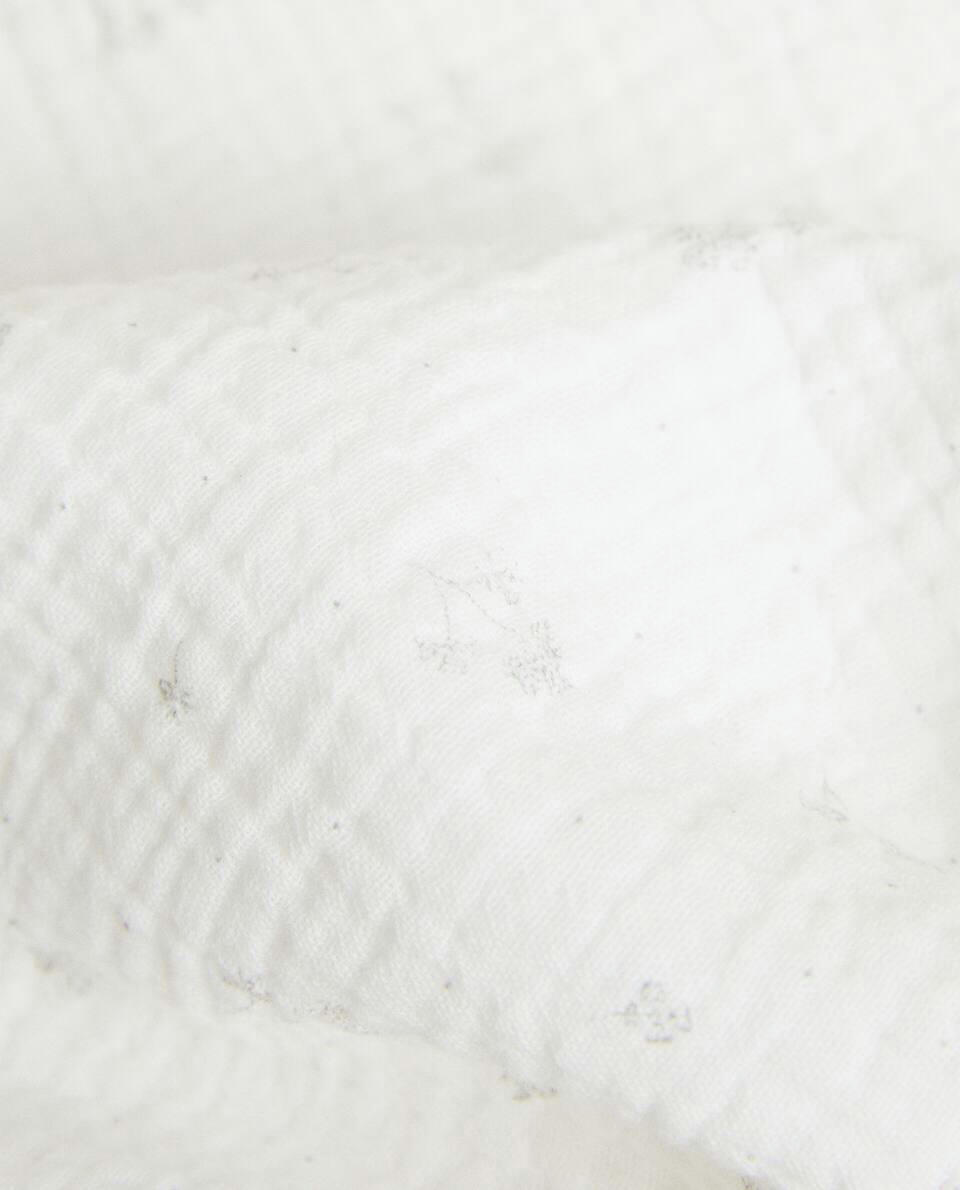 SACO DE ROUPA GRANDE COM ESTAMPA DE TREVO