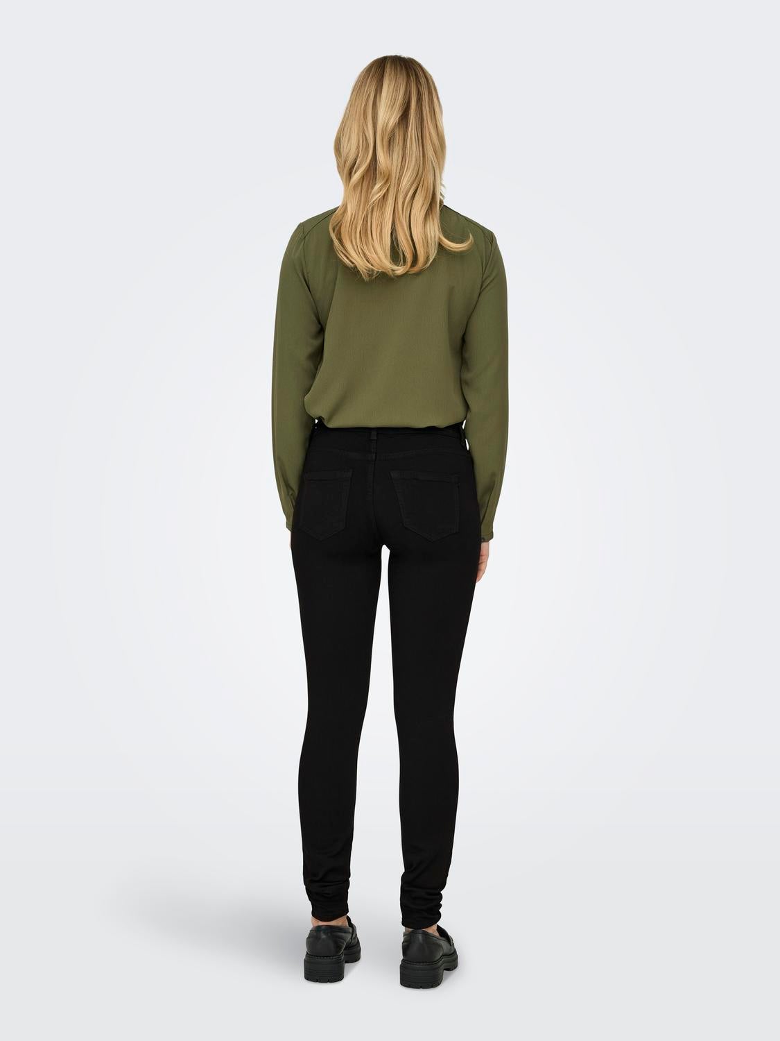 ONLBLUSH Mittlere Taille Skinny Fit Jeans Black Denim