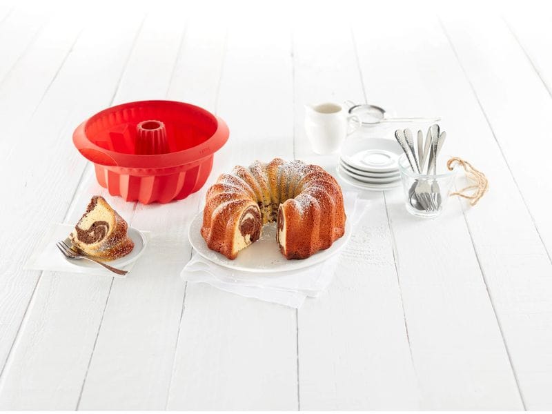 Lékué Backform Silikon, ø 22 cm, Rot Tiefe Savarin-Kuchenform
