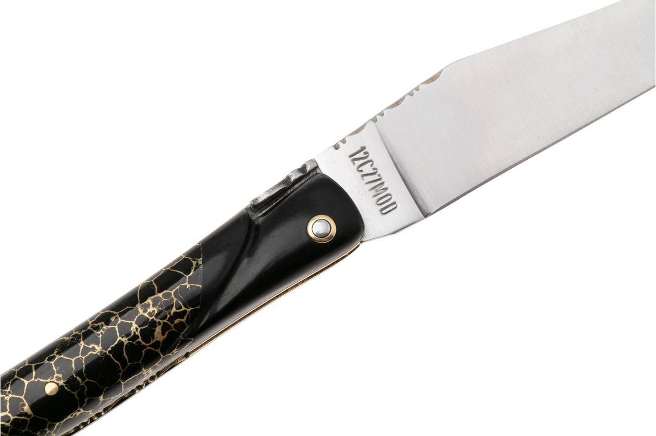 Laguiole en Aubrac Ebony, Onyx Gold Inlay, Handcarved Gold Brass Plates, zakmes, 12 cm