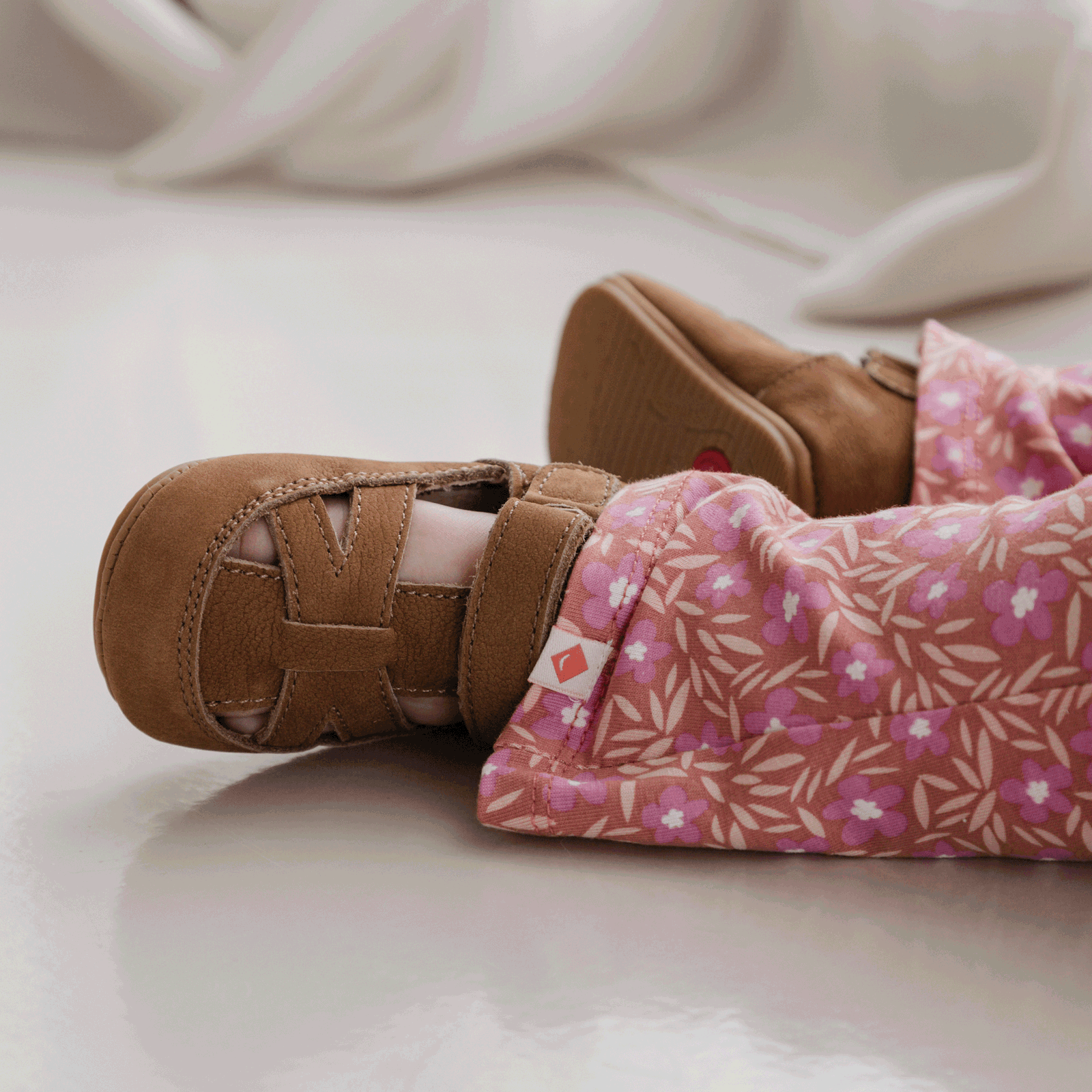Shoesme cognac BABY-PROOF® offener Schuh