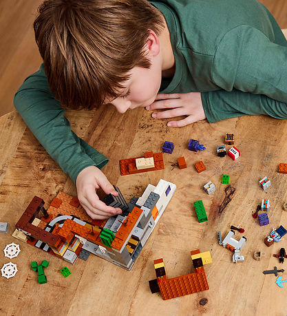 LEGO® Minecraft - Die Mine in den Badlands 21263 - 538 Teile