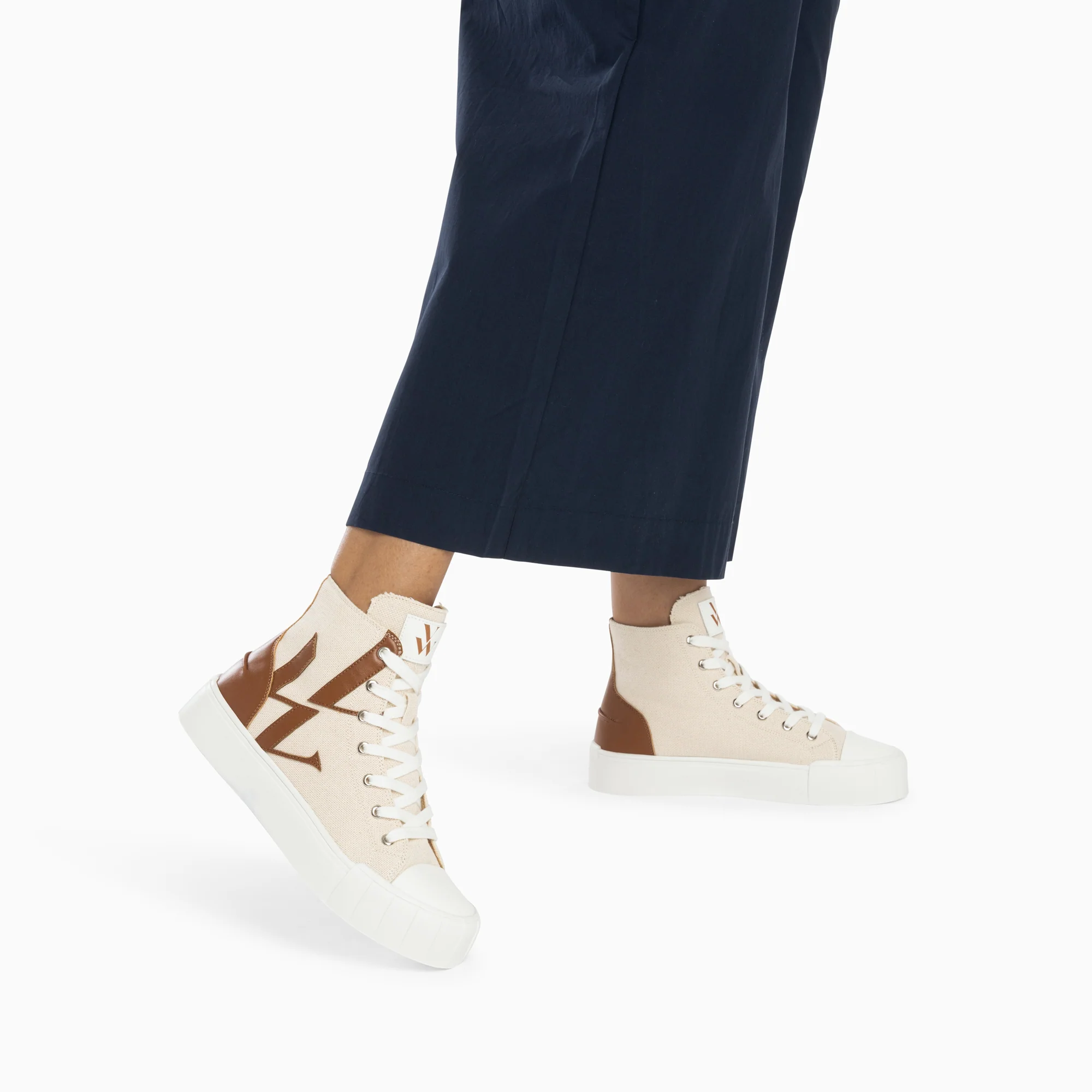 Sneakers-Baskets monogramme Pina montantes beige et camel