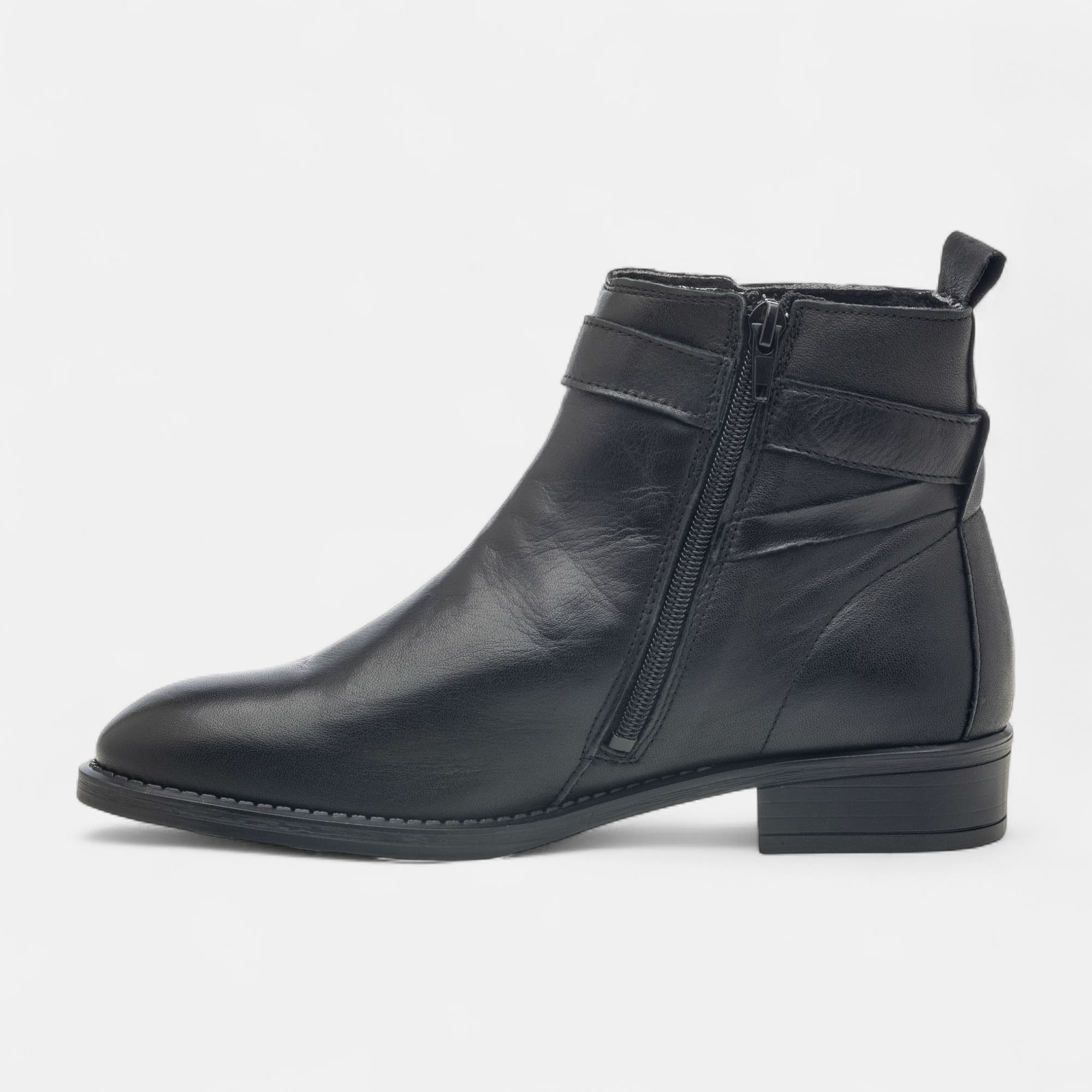 Bottines Femme en cuir noir