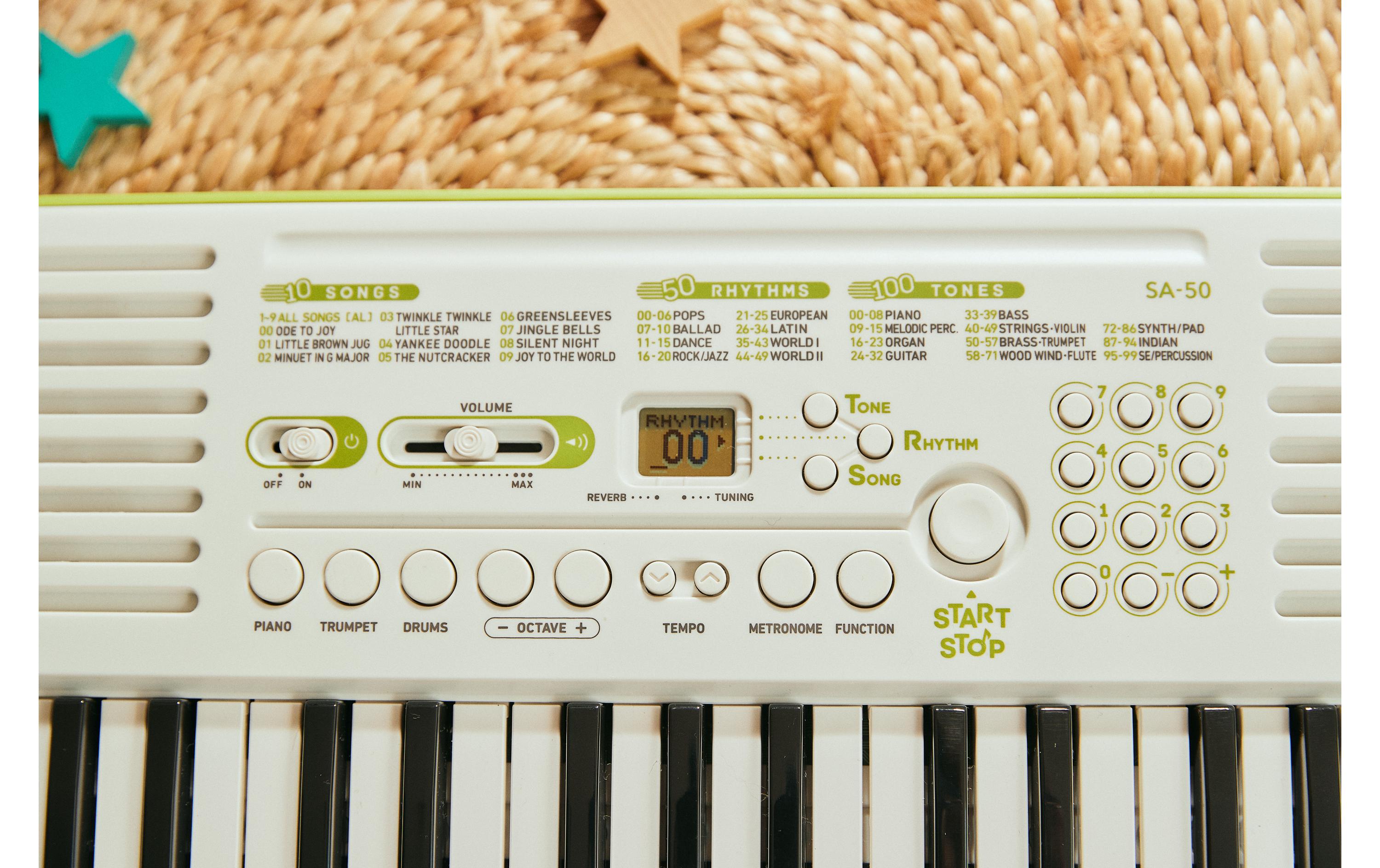 Keyboard SA-50Keyboard mit 32 Mini-Tasten und 100 Klangfarben