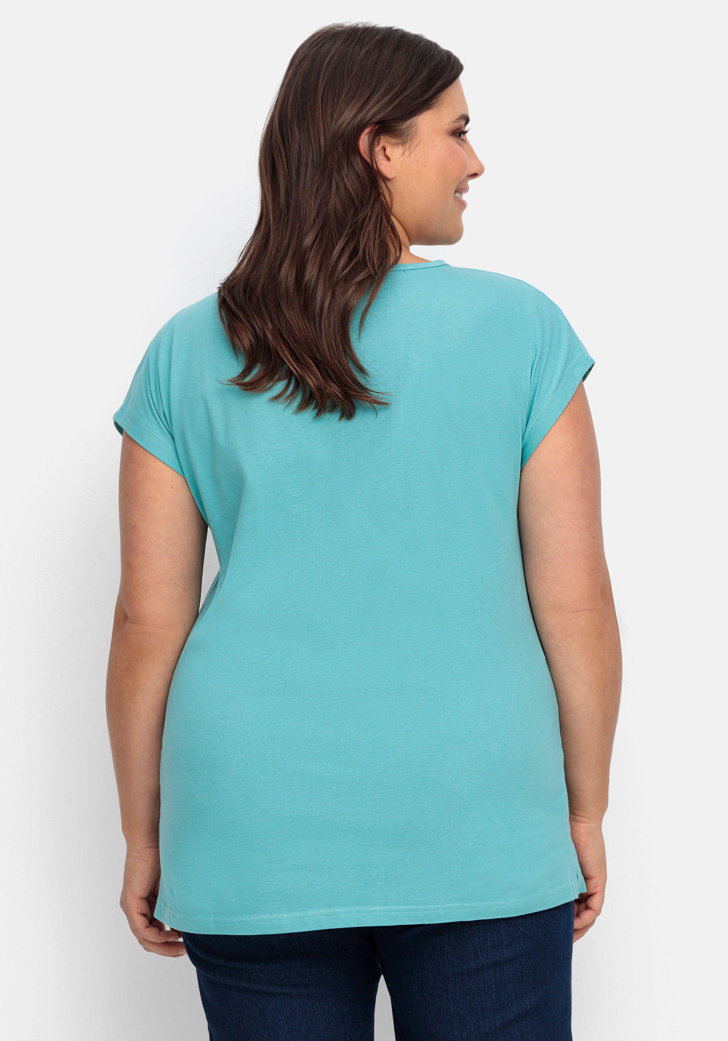Jerseyshirt mit Ziernieten, leicht verlängerte A-Form