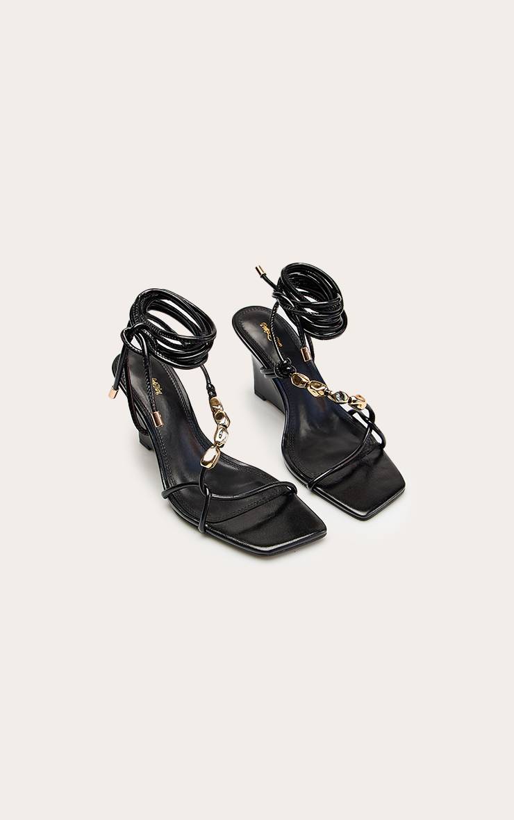 Noir Compensées À Lacets En Synthétiquecuir Avec Finitions Dorées