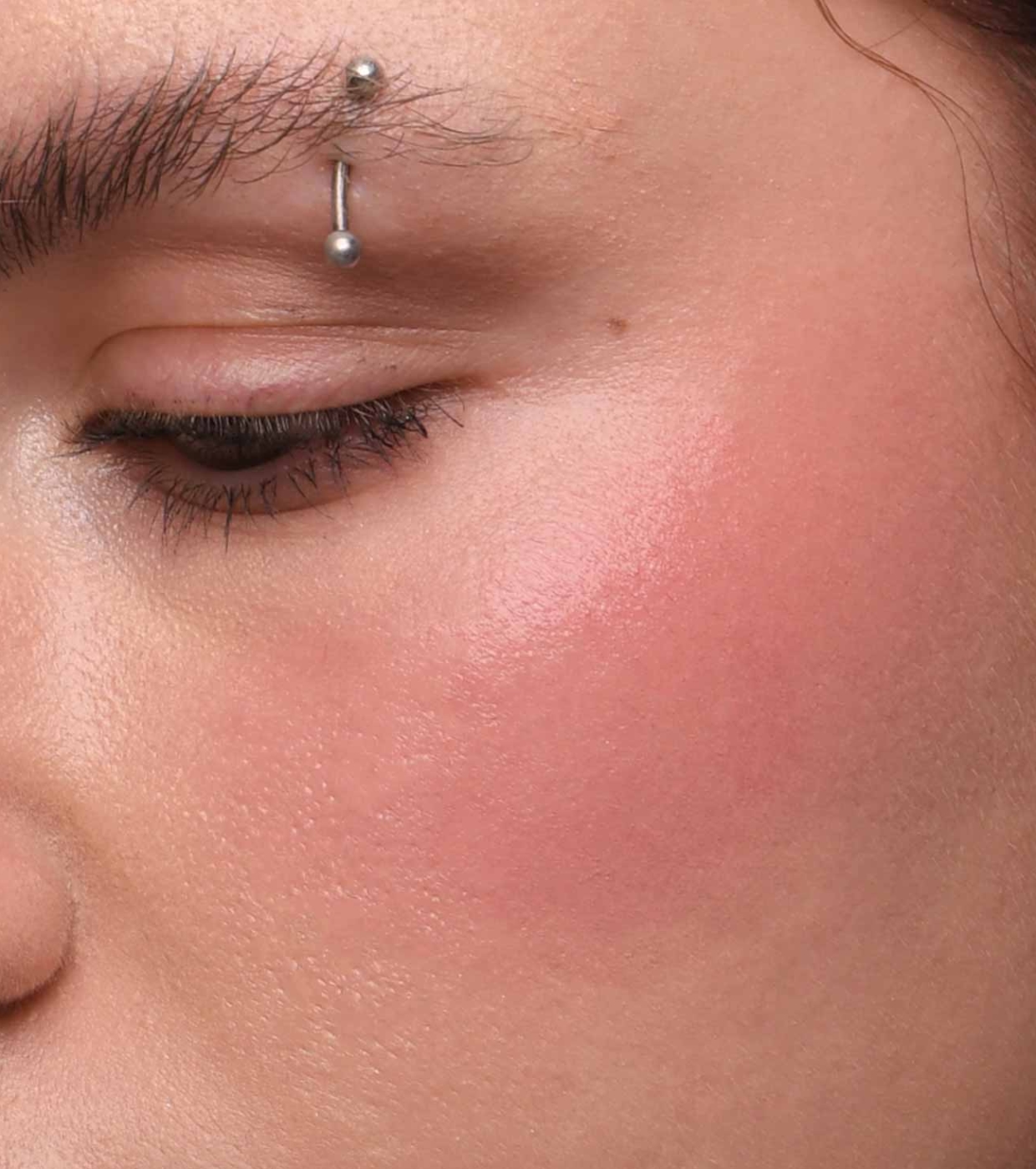 Lethal Cosmetics - *Black Spring* - Blush Líquido Dew Drip - Lunar