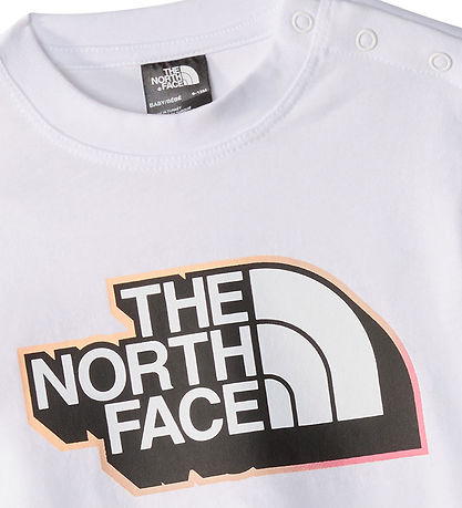 The North Face Shorts Set - T-Shirt/Shorts - Pink Moos/Weiß