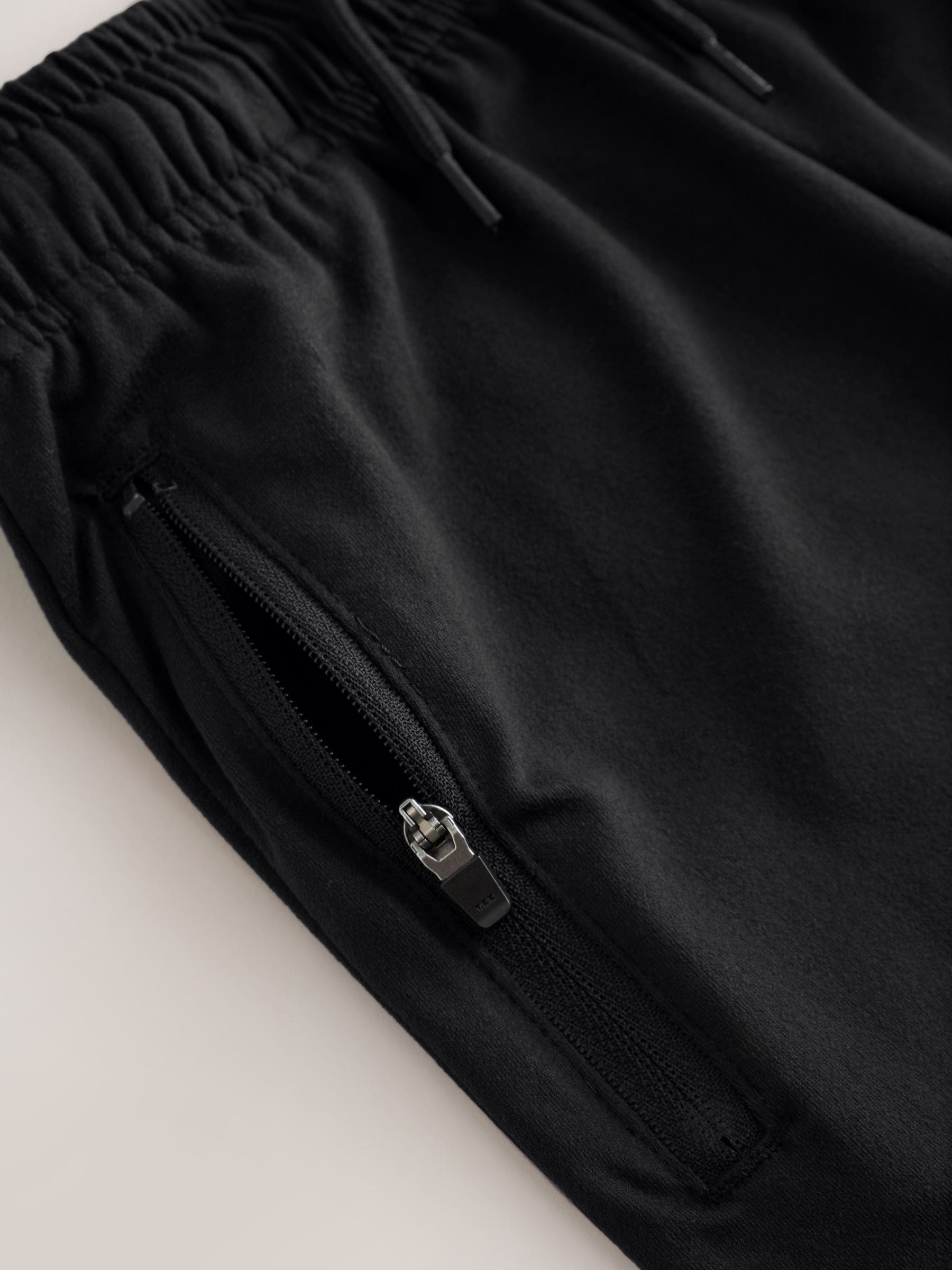 Zwart - Lichtgewicht sportshorts (3-16jr)